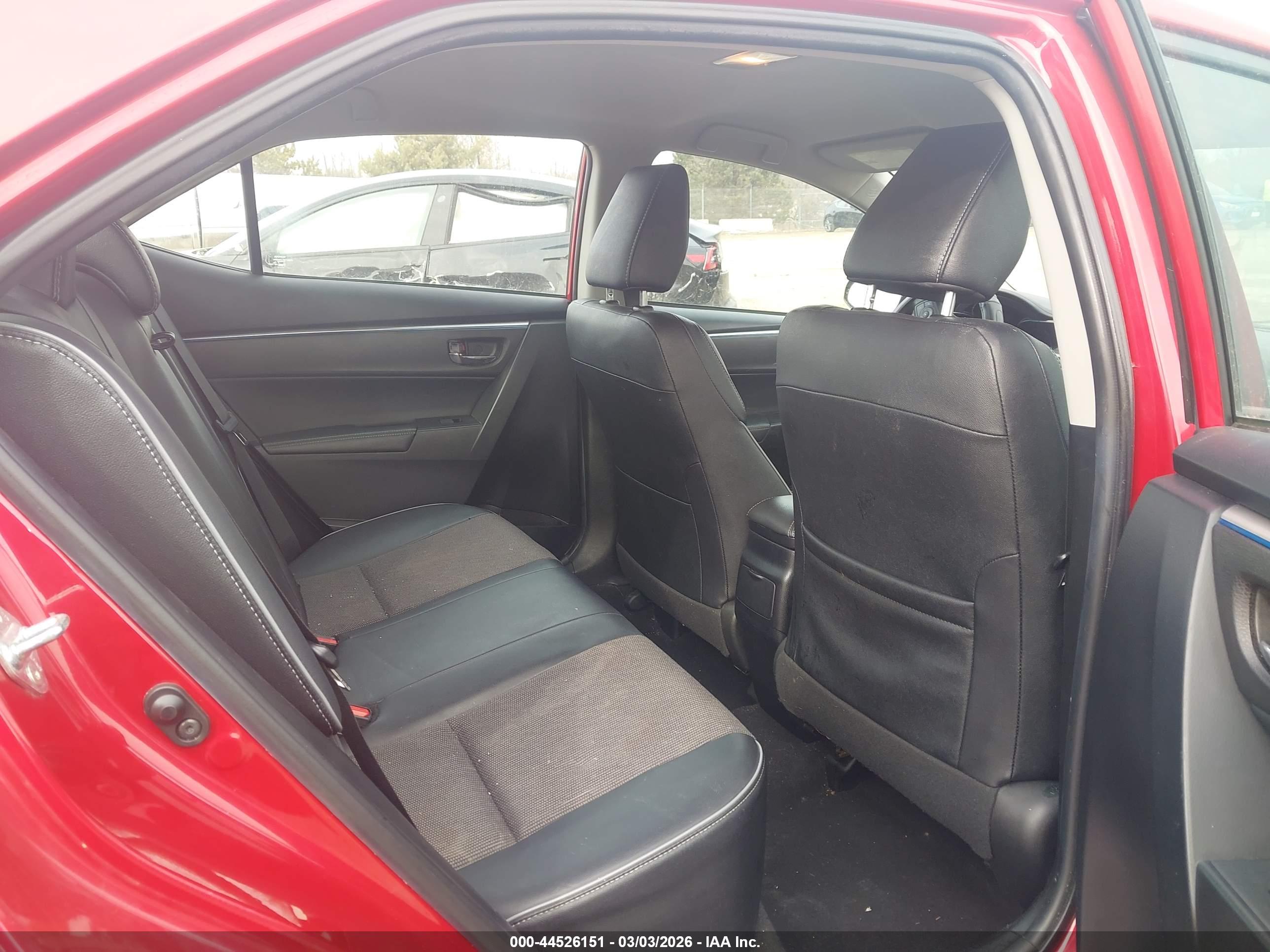 TOYOTA COROLLA image 8