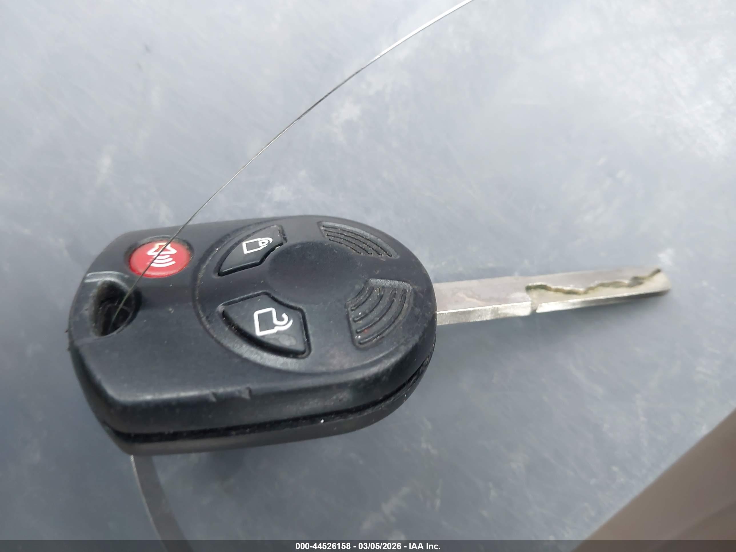 FORD ESCAPE image 11