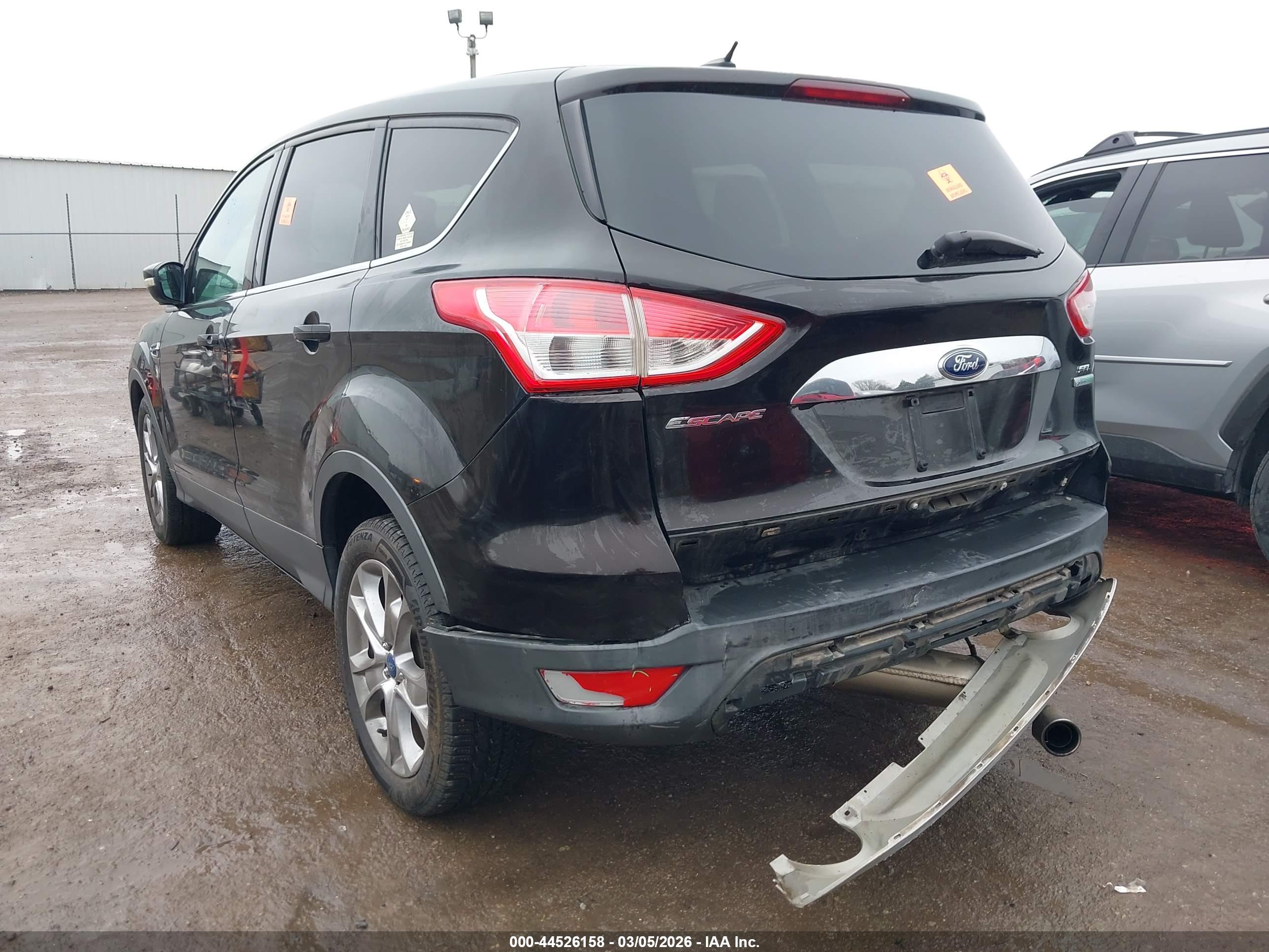 FORD ESCAPE image 3