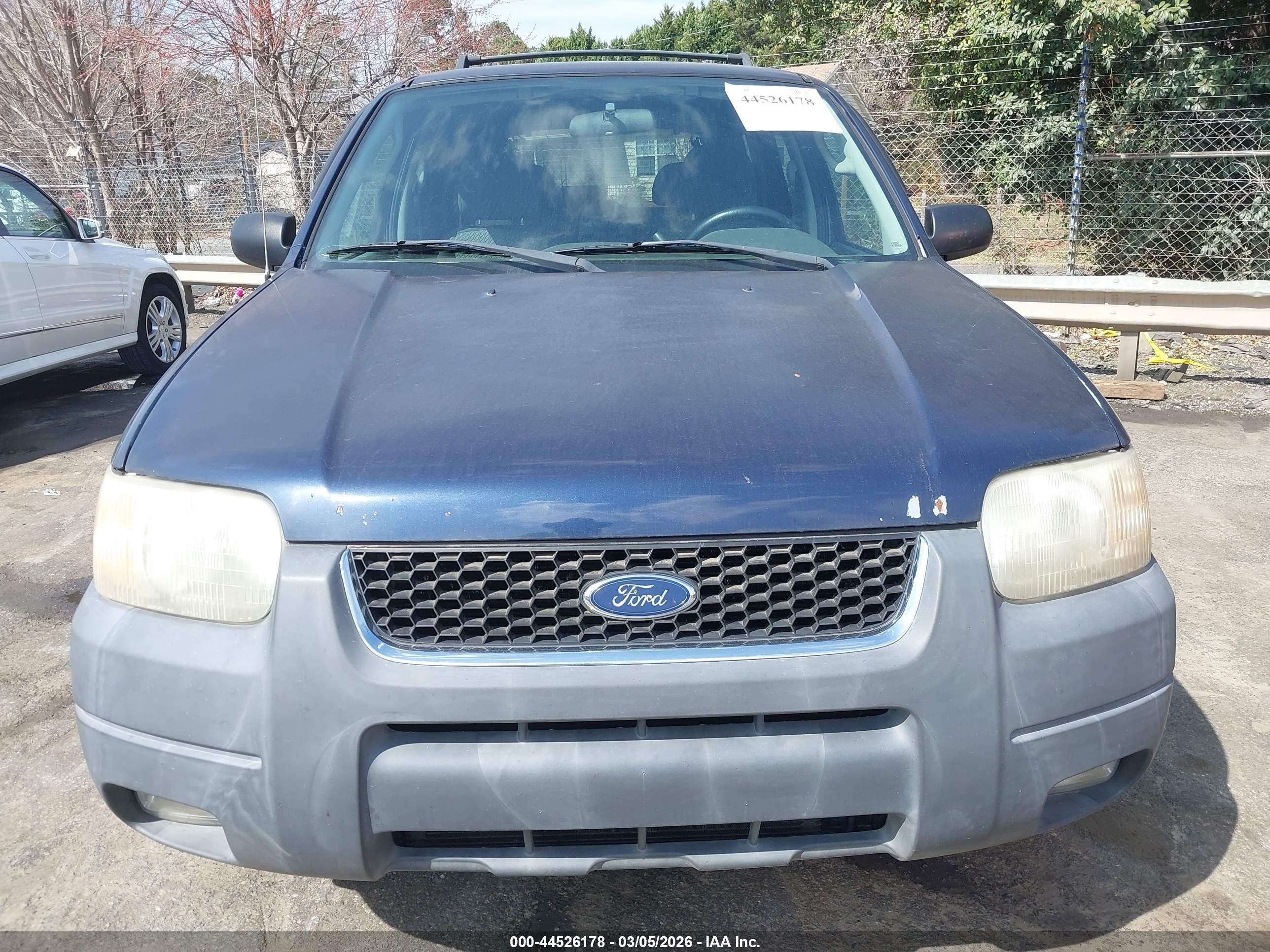 FORD ESCAPE image 6