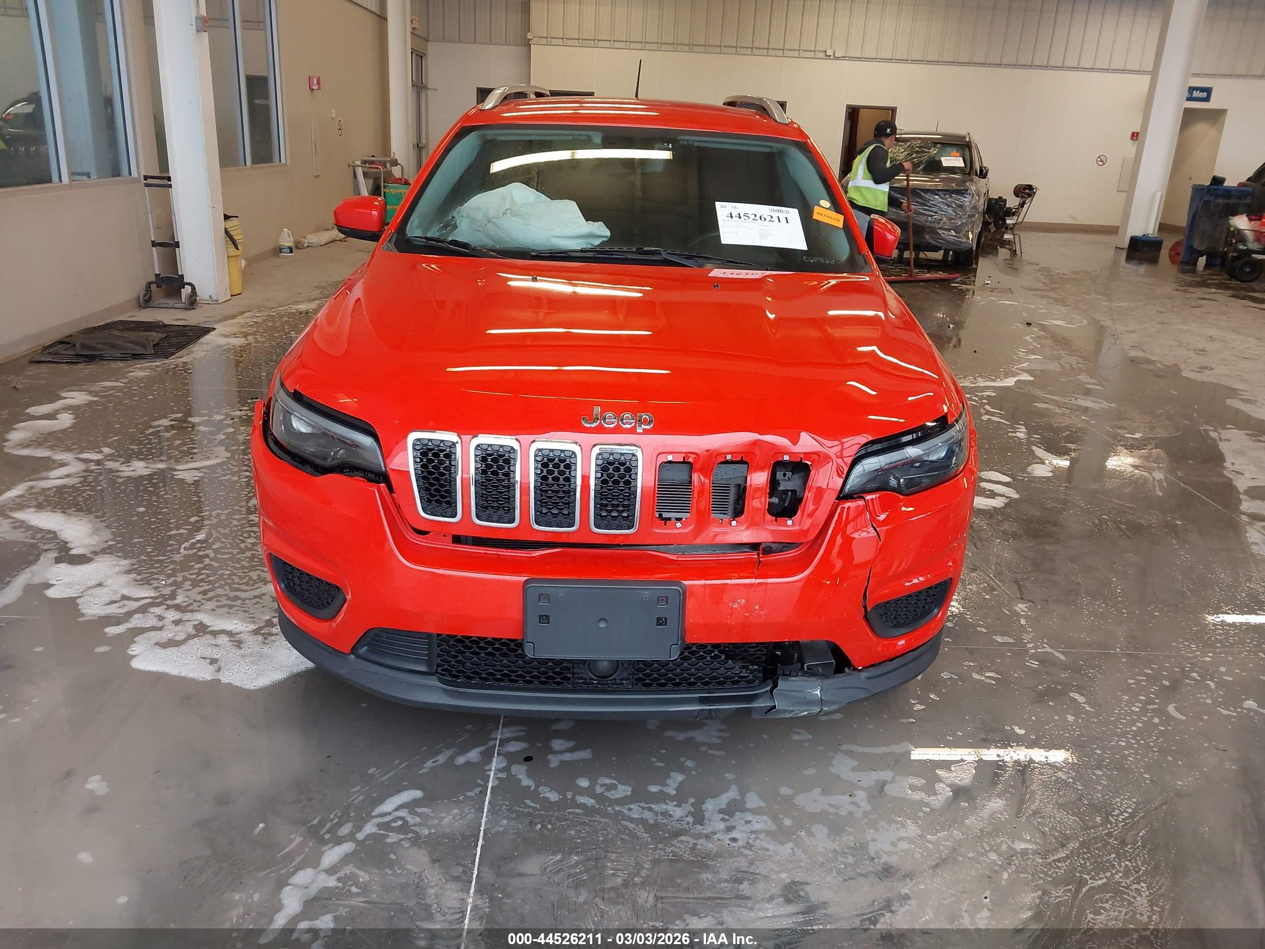 JEEP CHEROKEE image 6