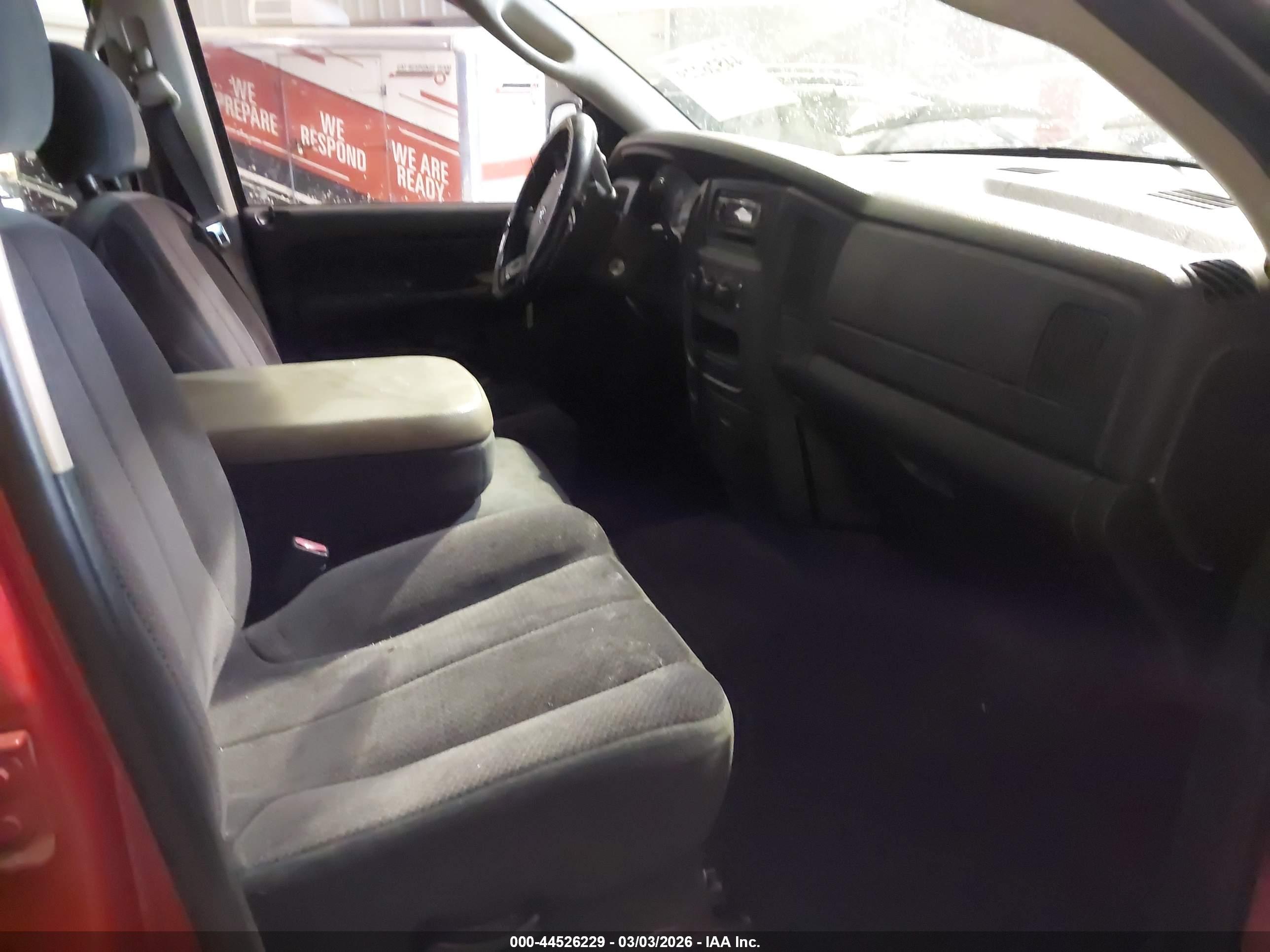 DODGE RAM image 5