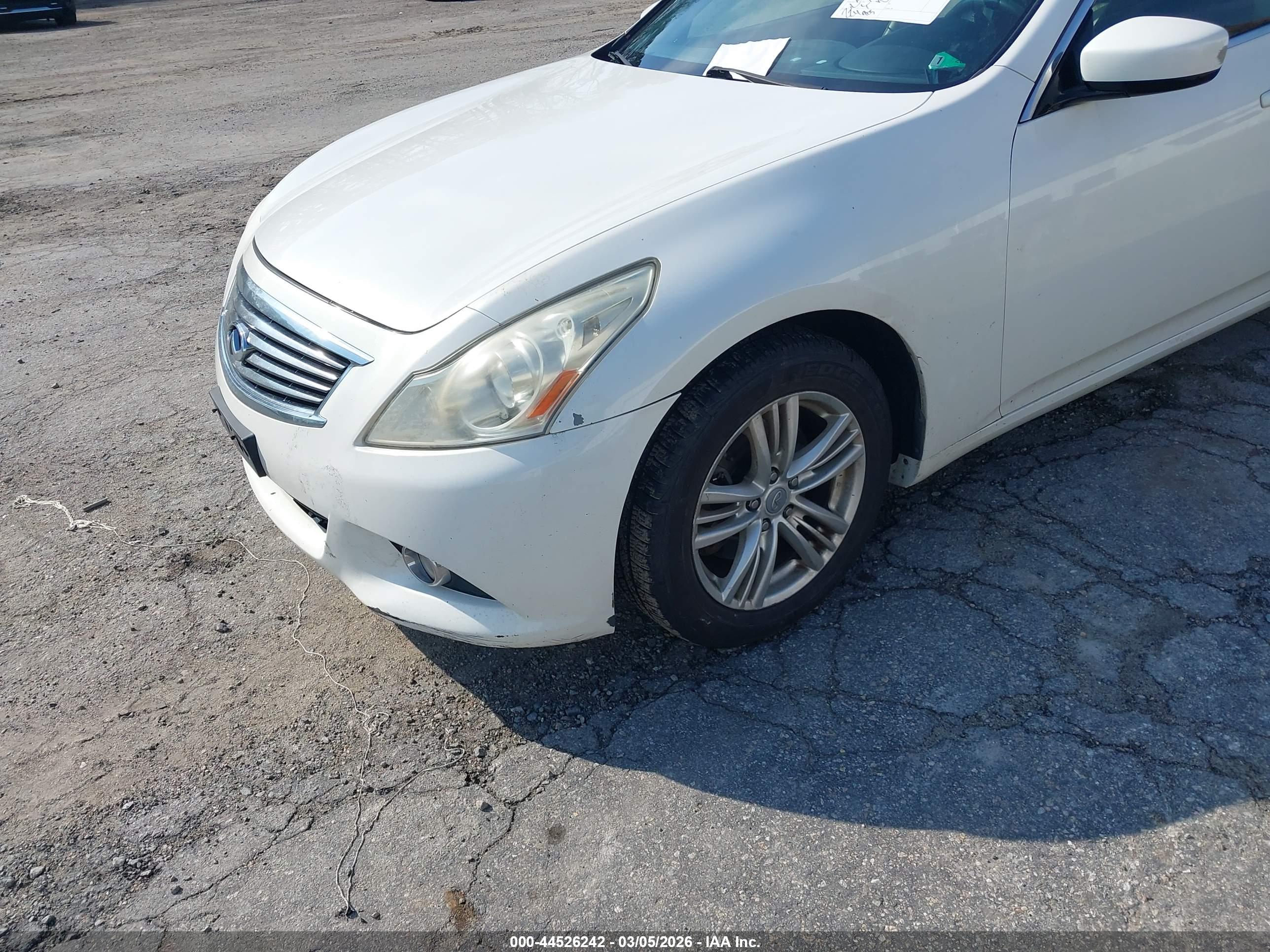 INFINITI G37X image 6