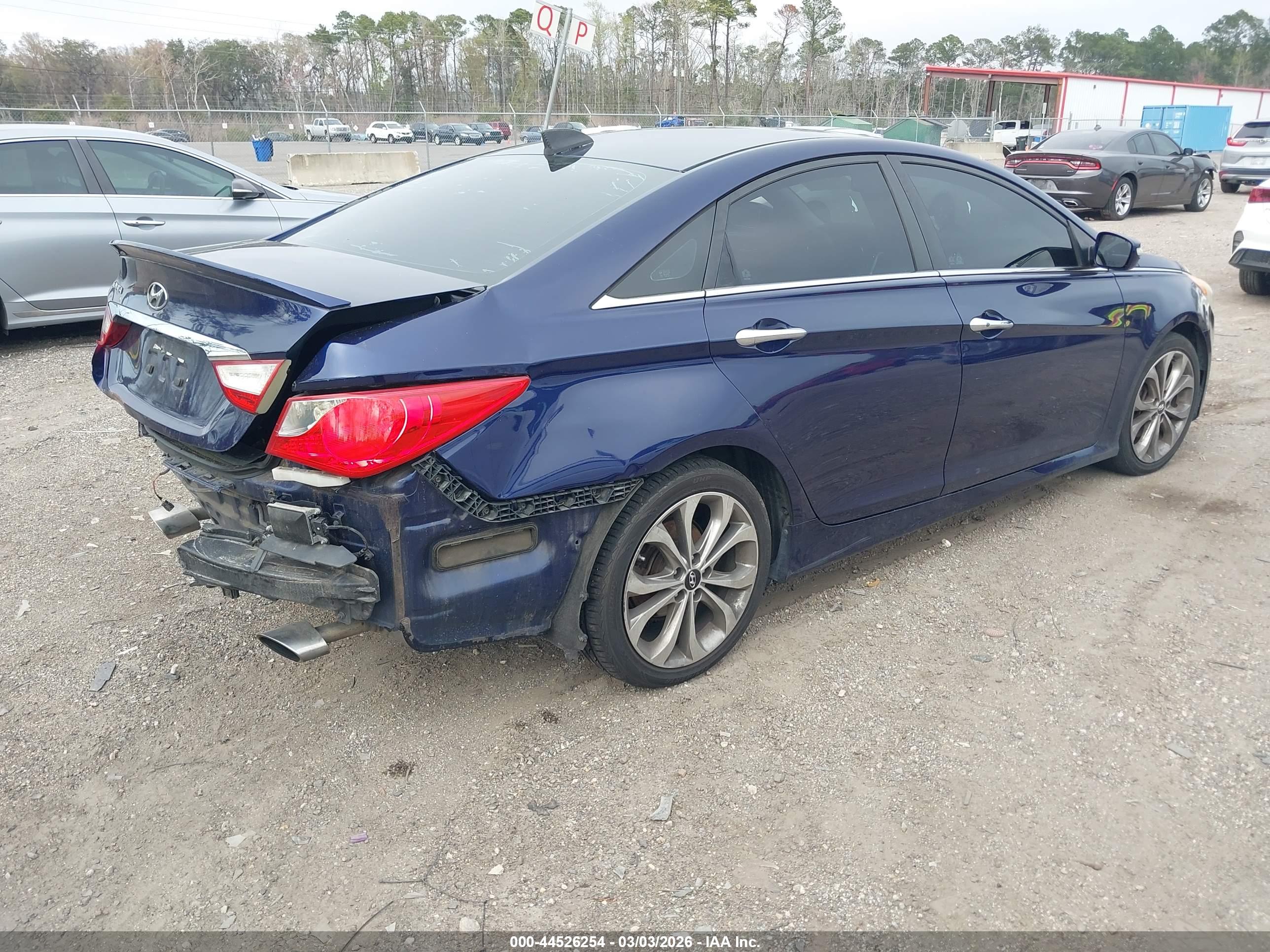HYUNDAI SONATA image 4