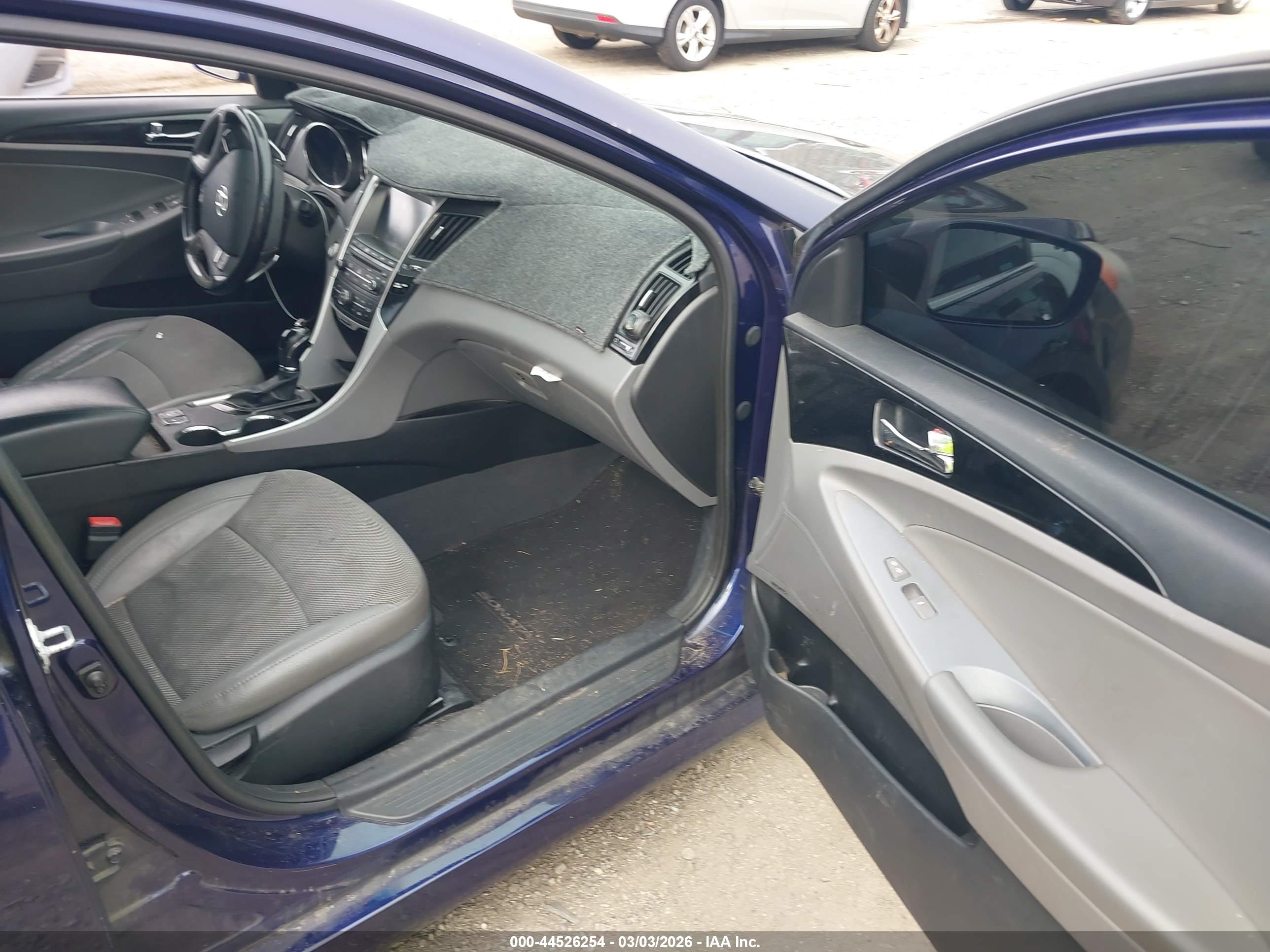 HYUNDAI SONATA image 5