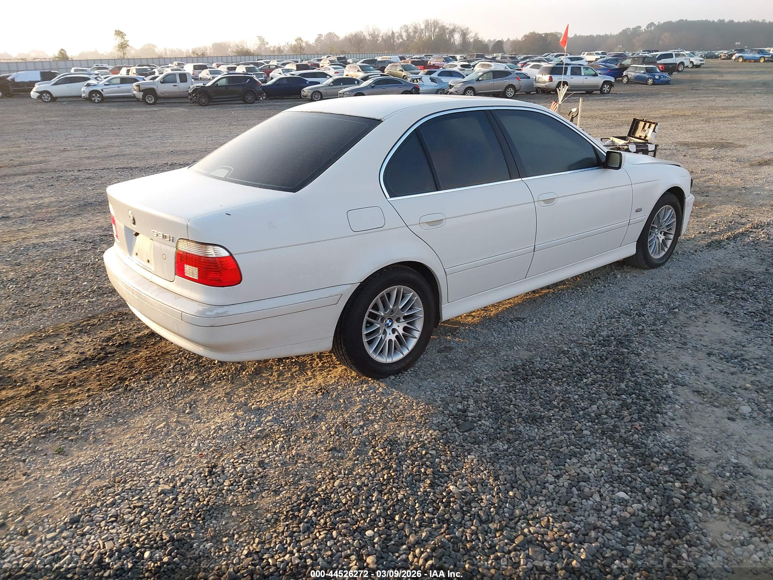 BMW 530IA image 4