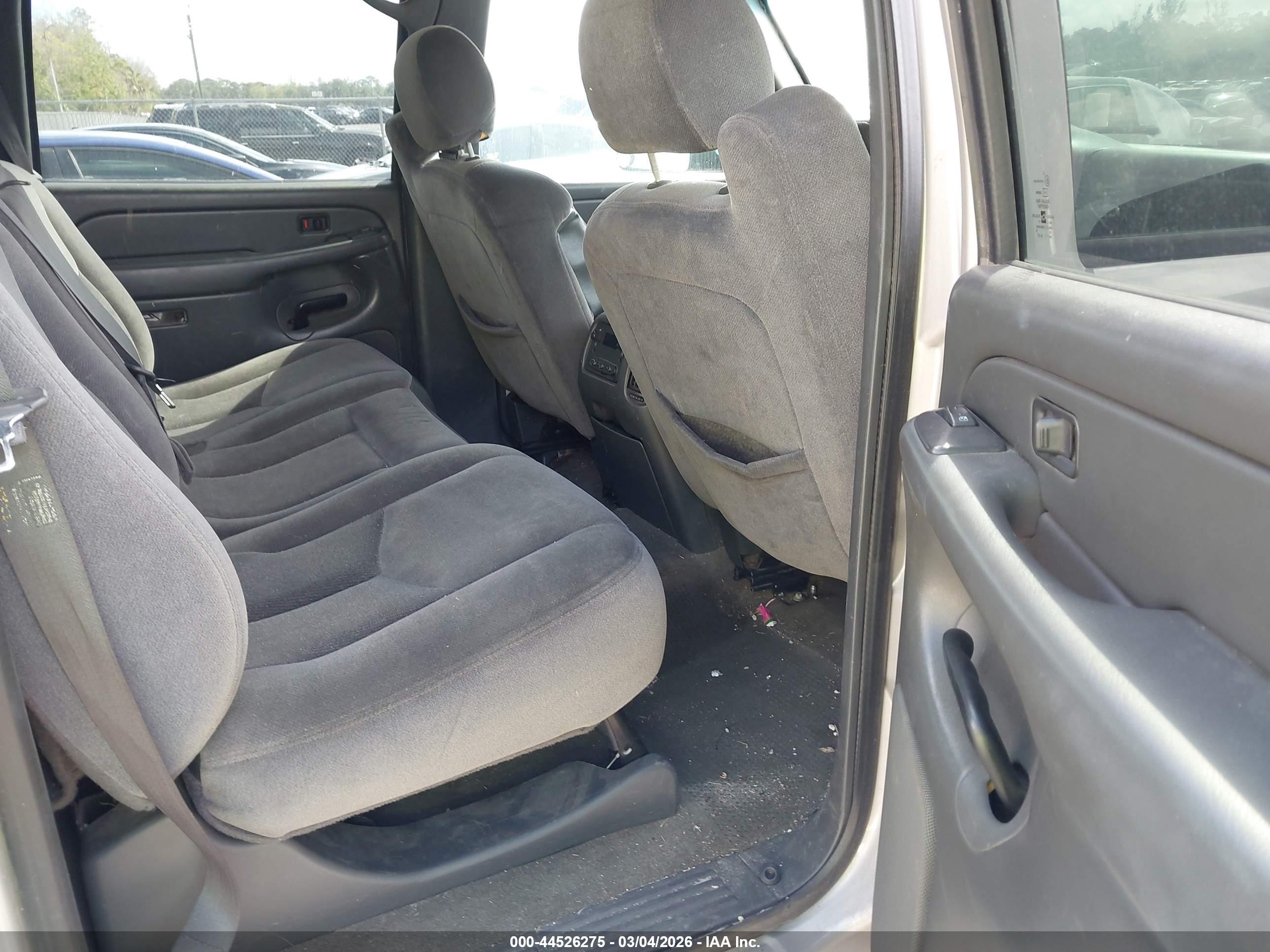 GMC SIERRA image 8