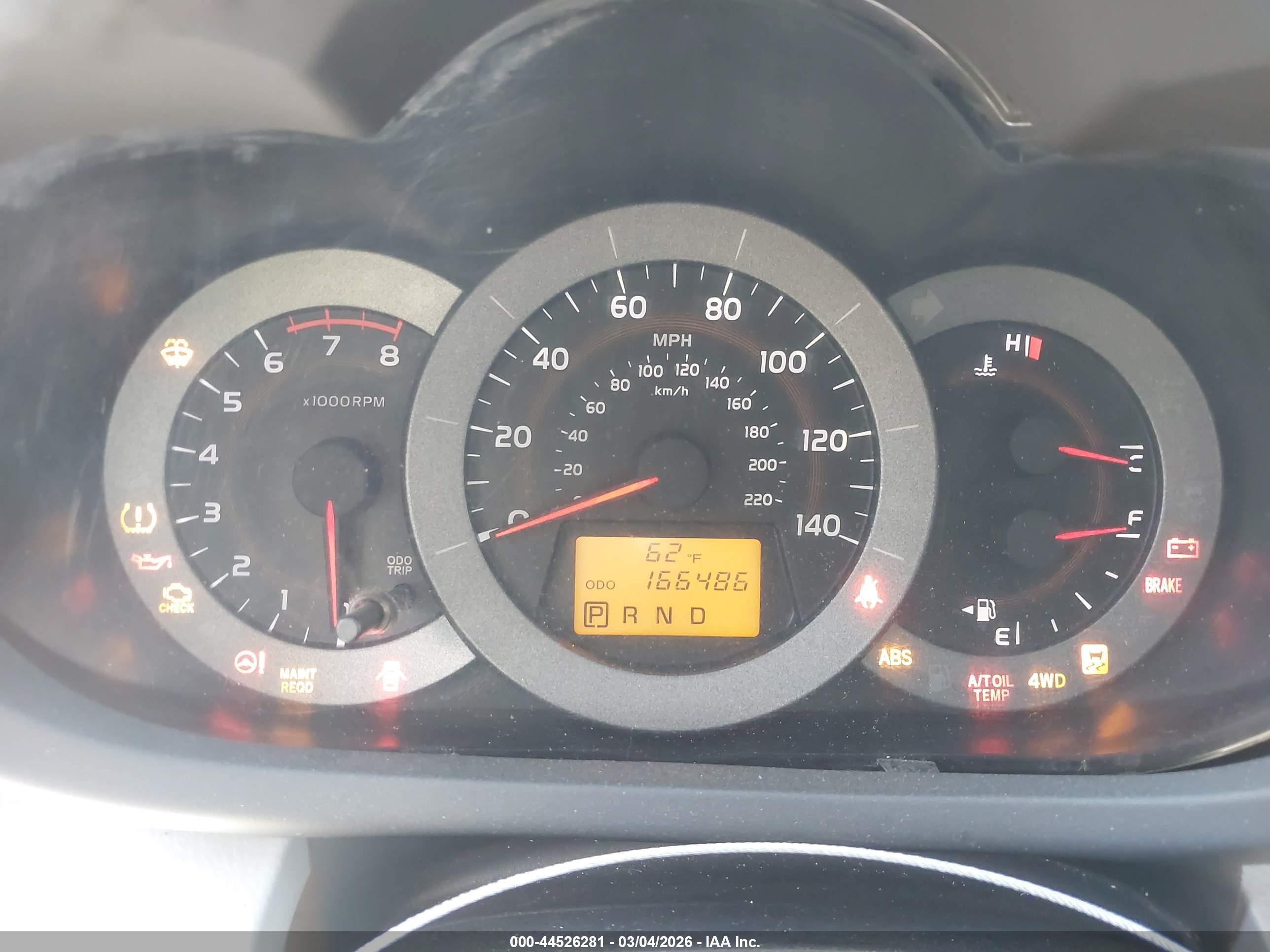 TOYOTA RAV4 image 7