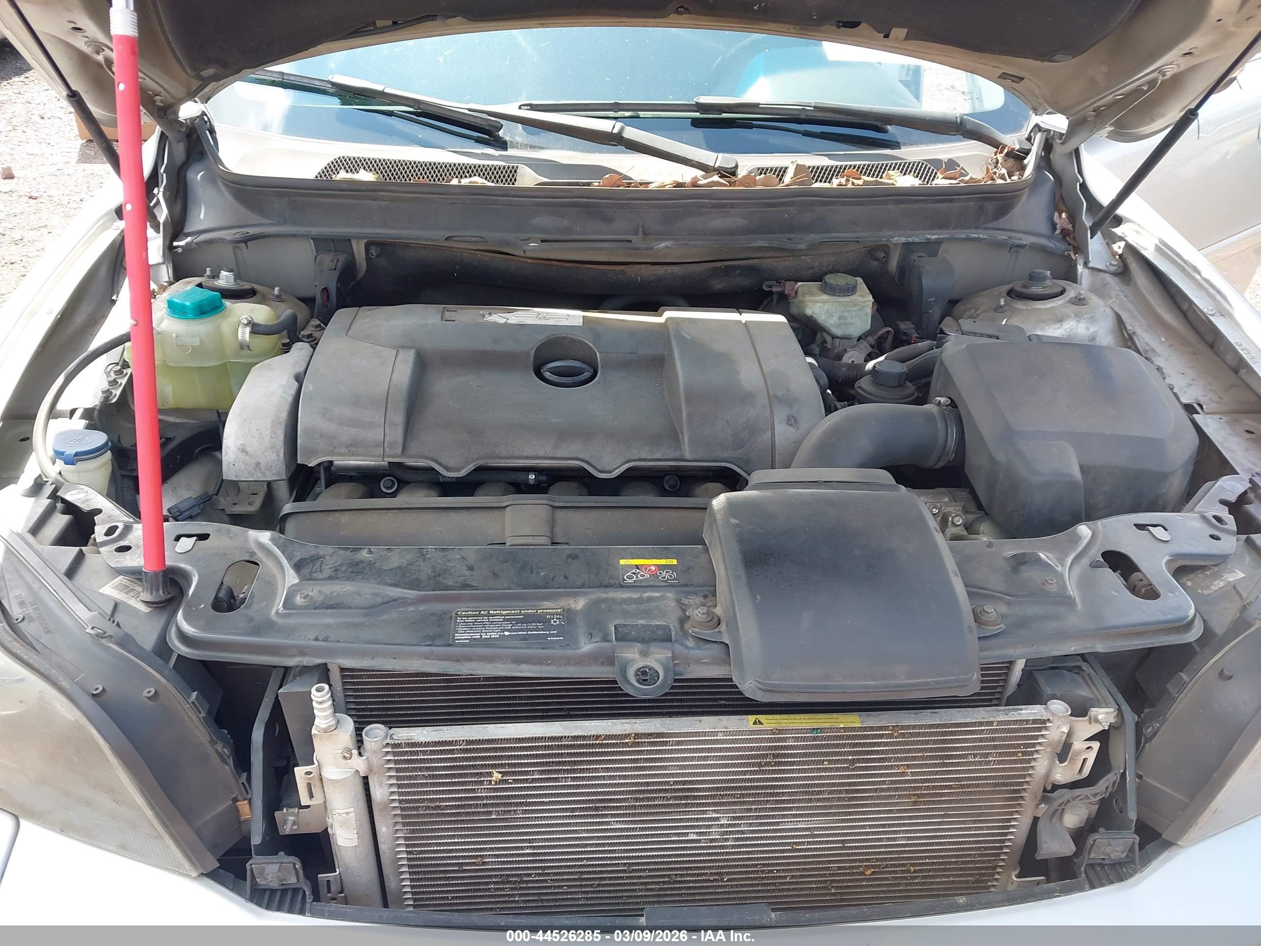 VOLVO XC90 image 10