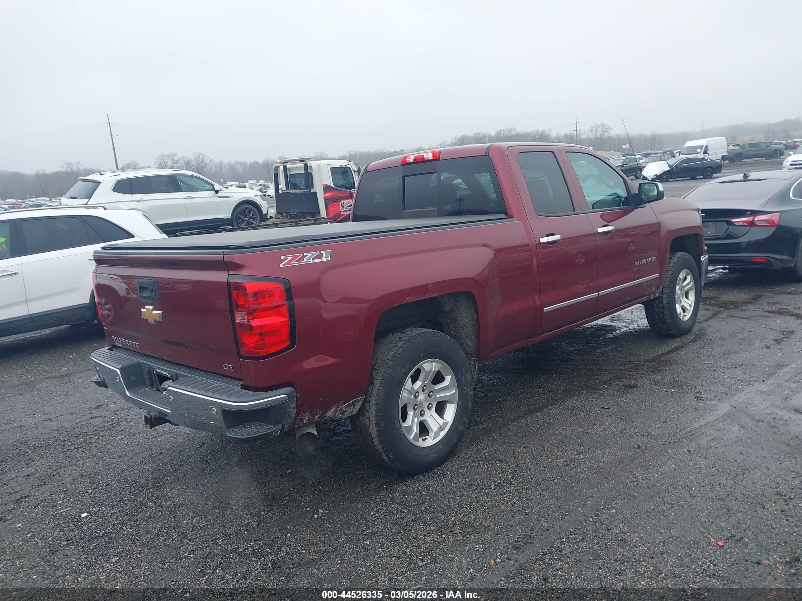 CHEVROLET SILVERADO image 4