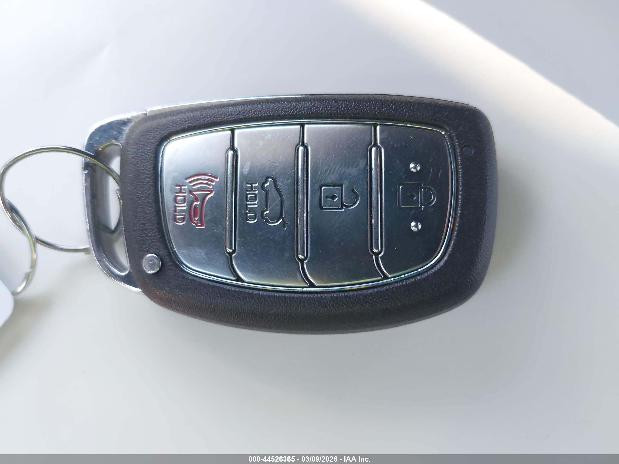 HYUNDAI IONIQ image 11