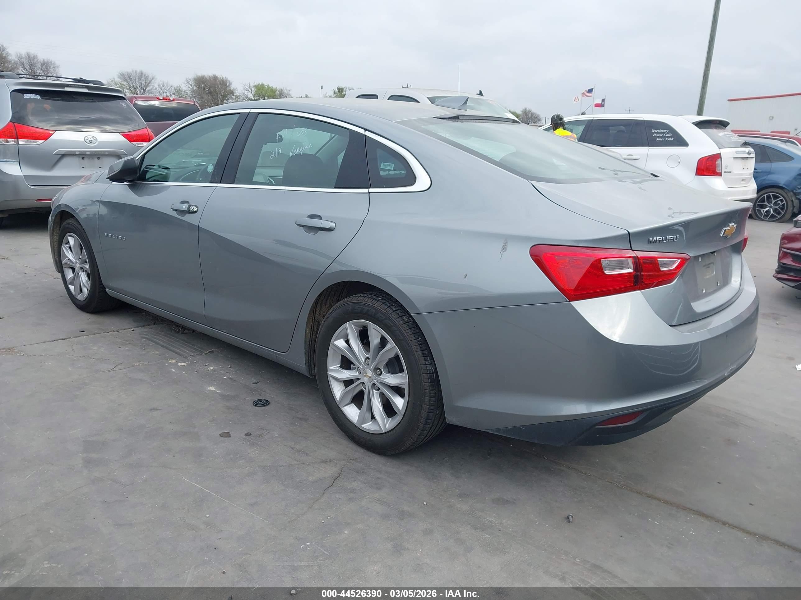 CHEVROLET MALIBU image 3