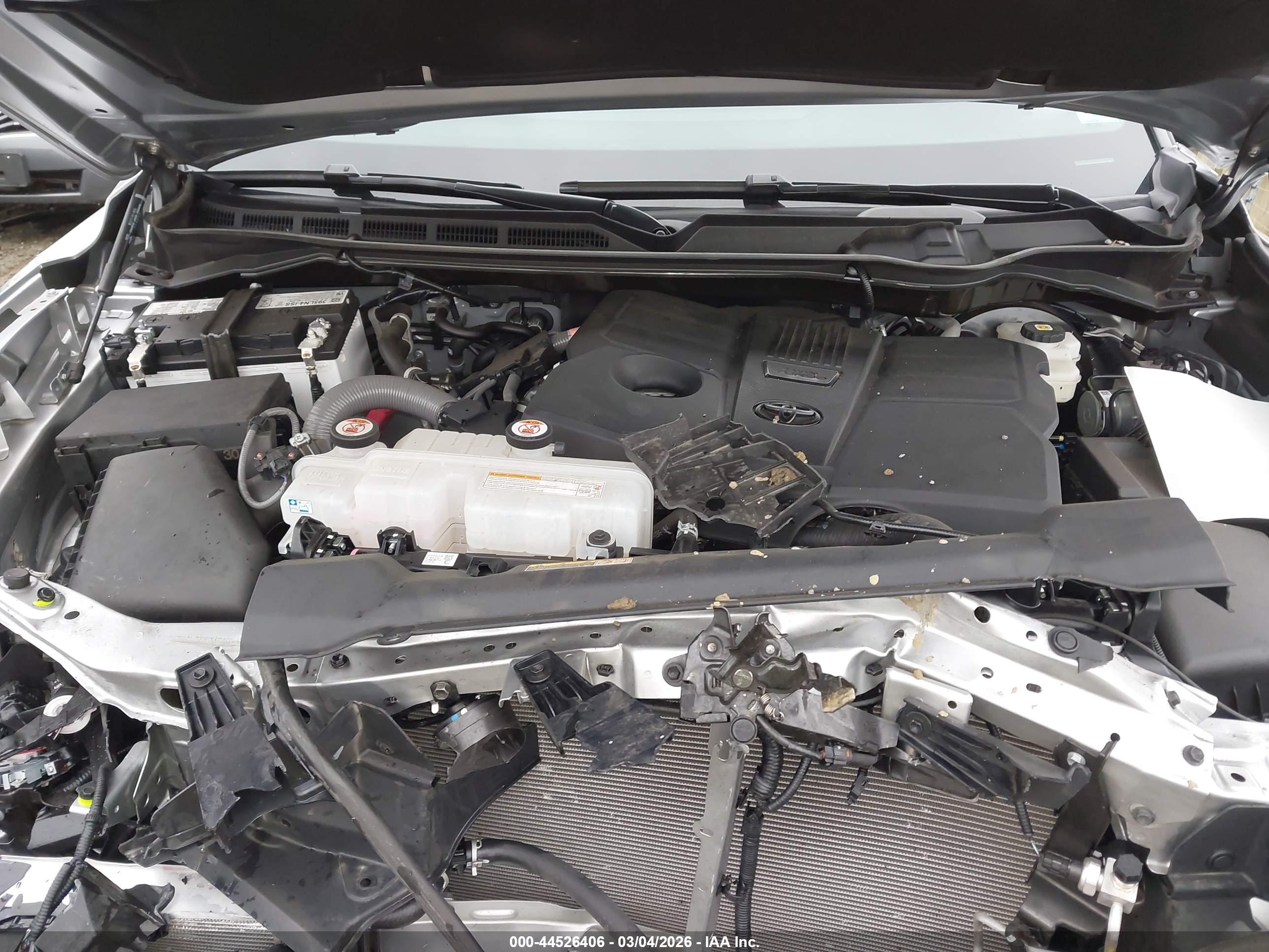 TOYOTA TUNDRA image 10