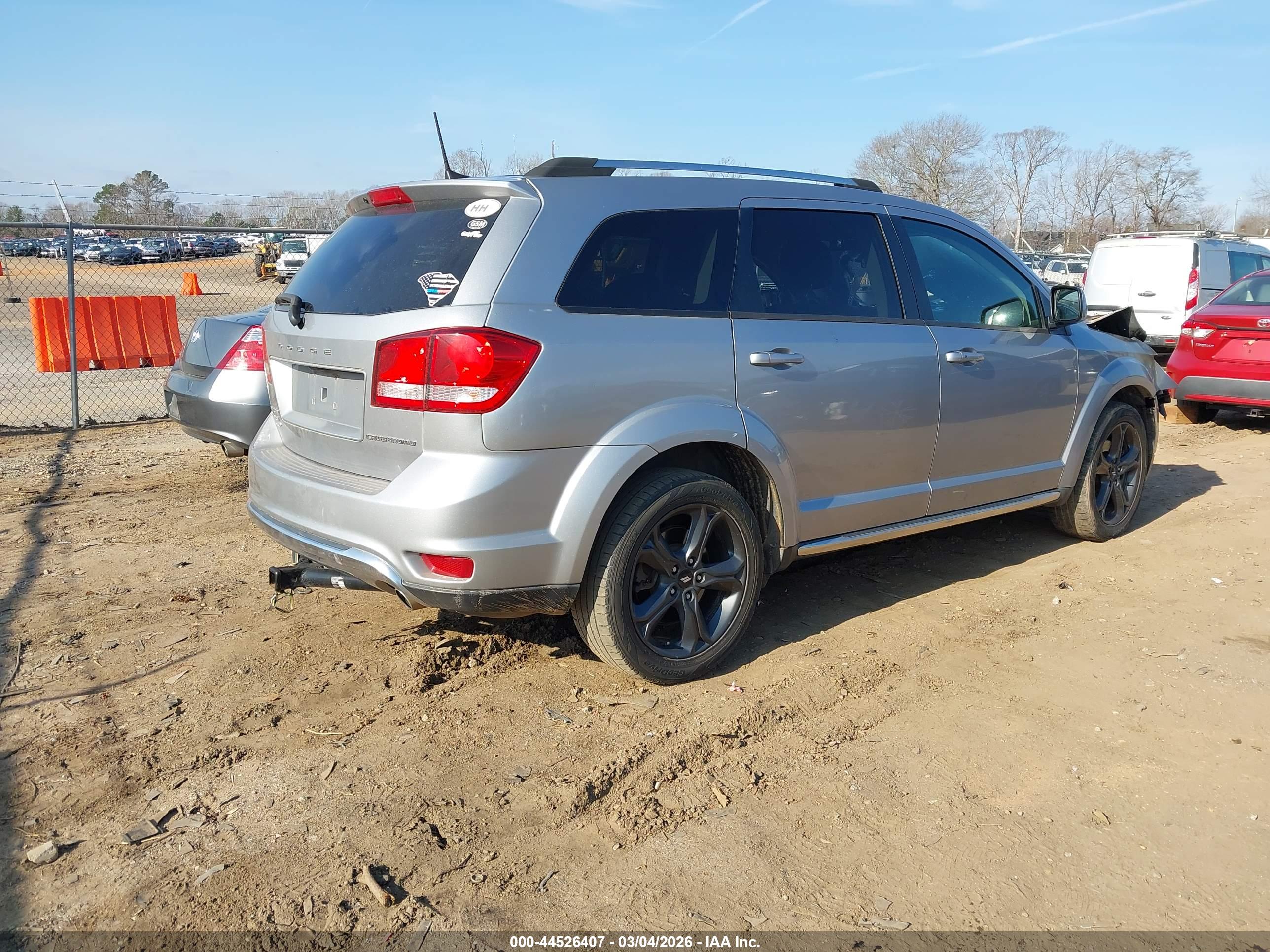 DODGE JOURNEY image 4