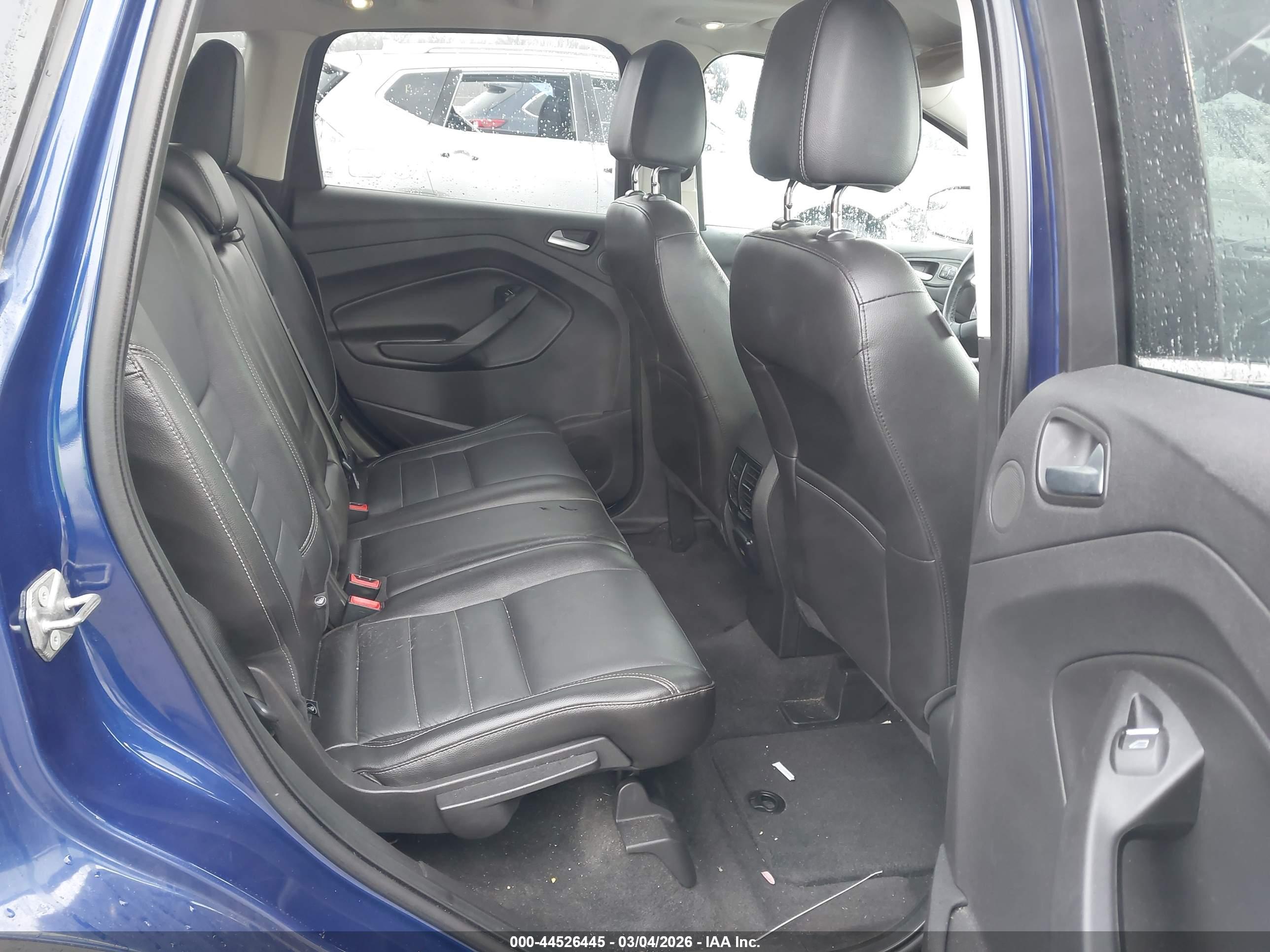 FORD ESCAPE image 8