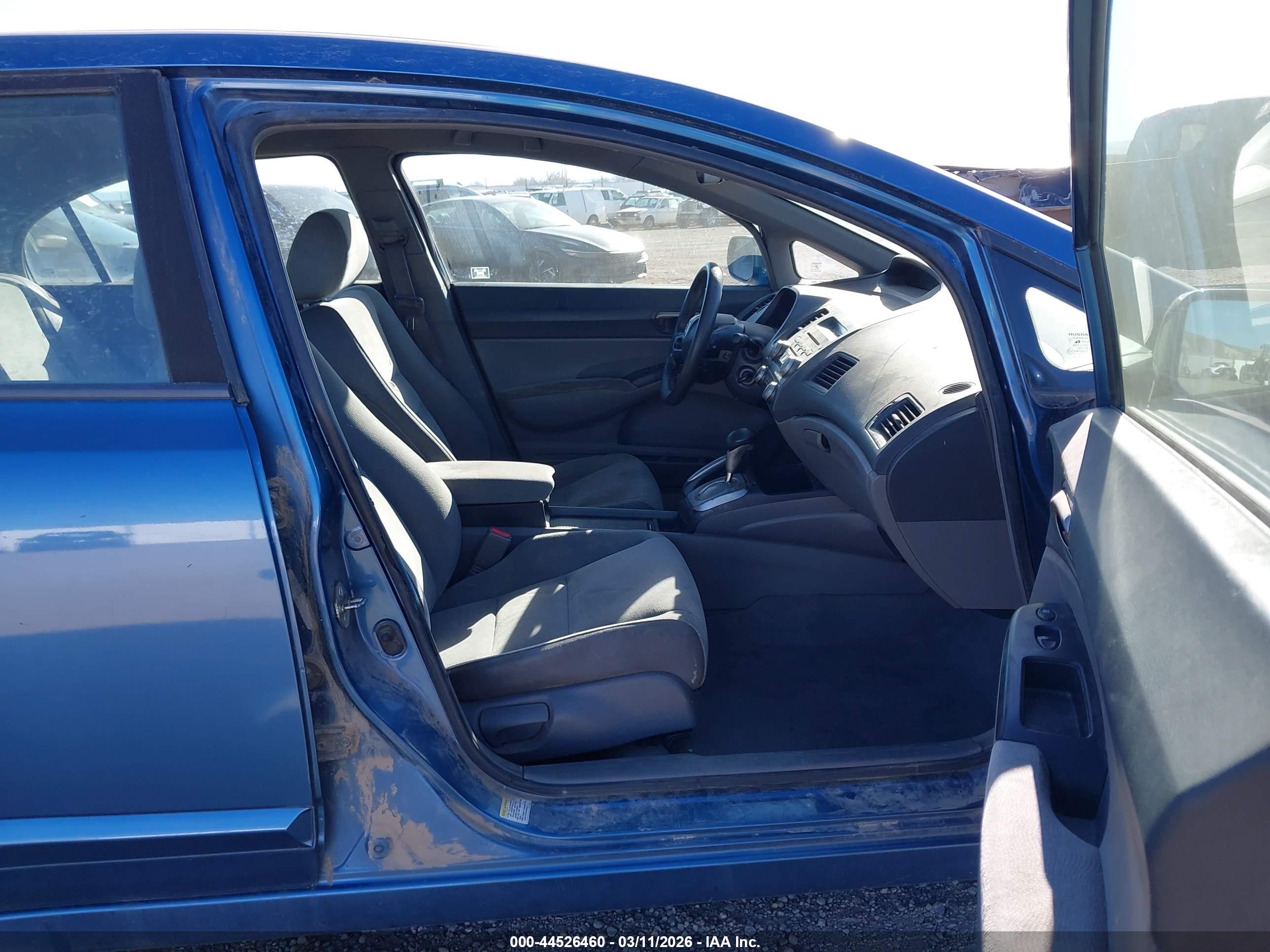 HONDA CIVIC image 5