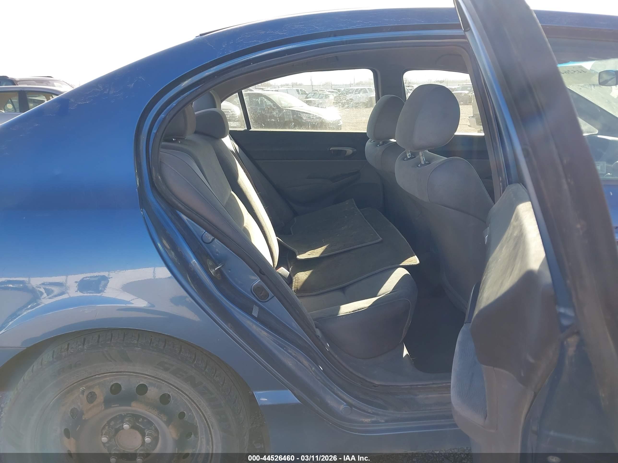 HONDA CIVIC image 8