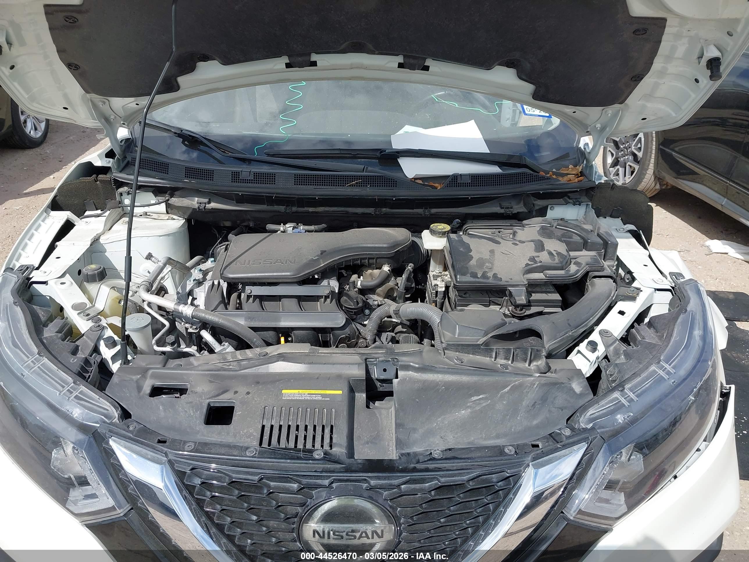 NISSAN ROGUE image 10