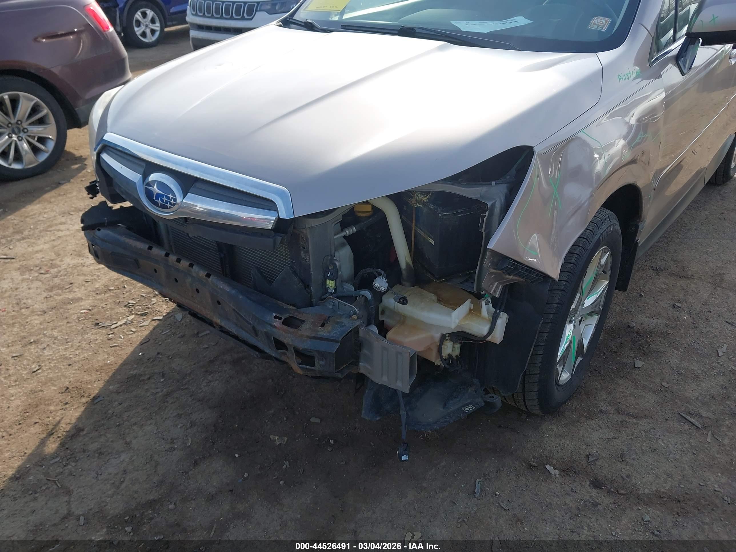 SUBARU FORESTER image 6