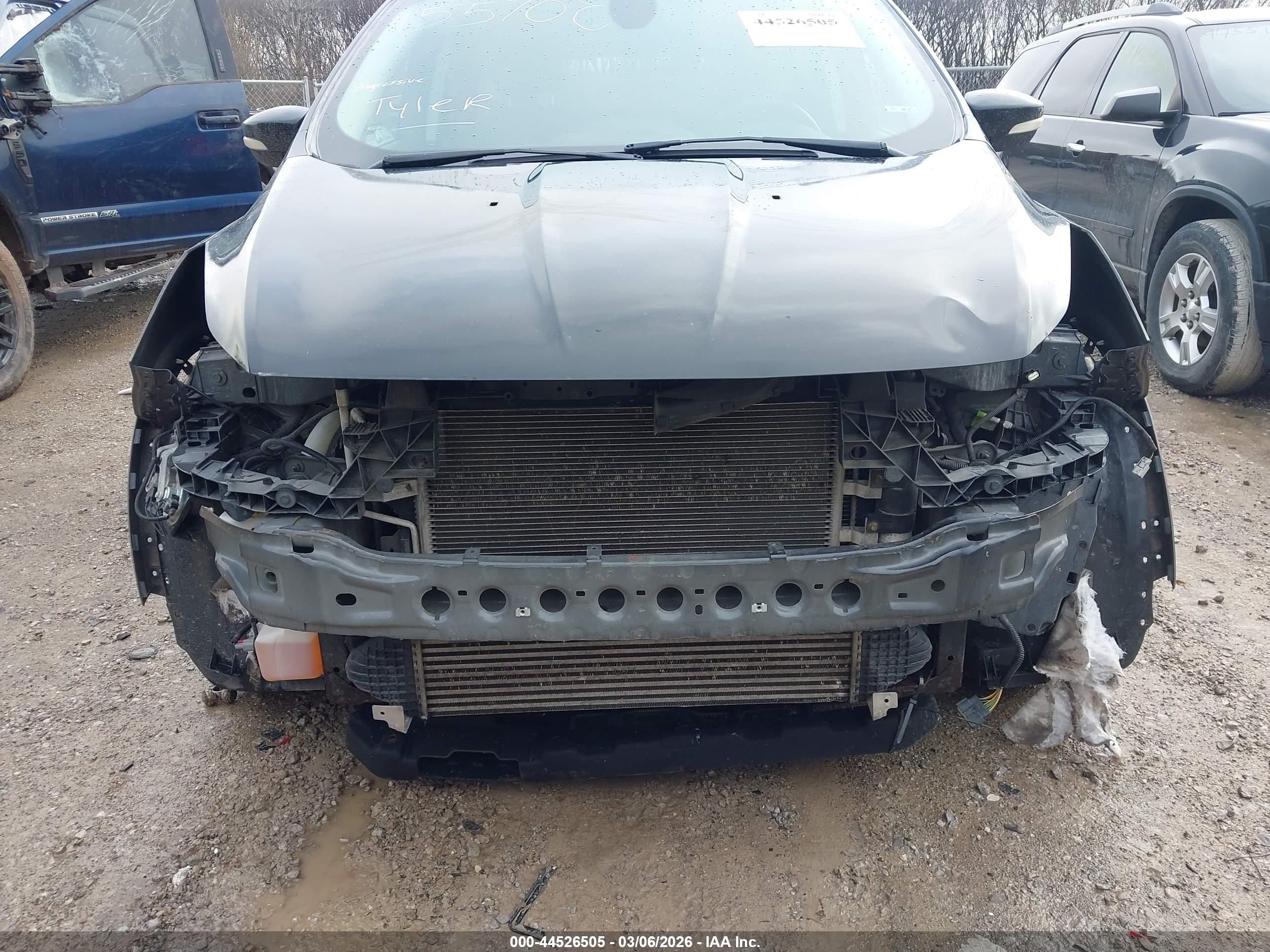 FORD ESCAPE image 6
