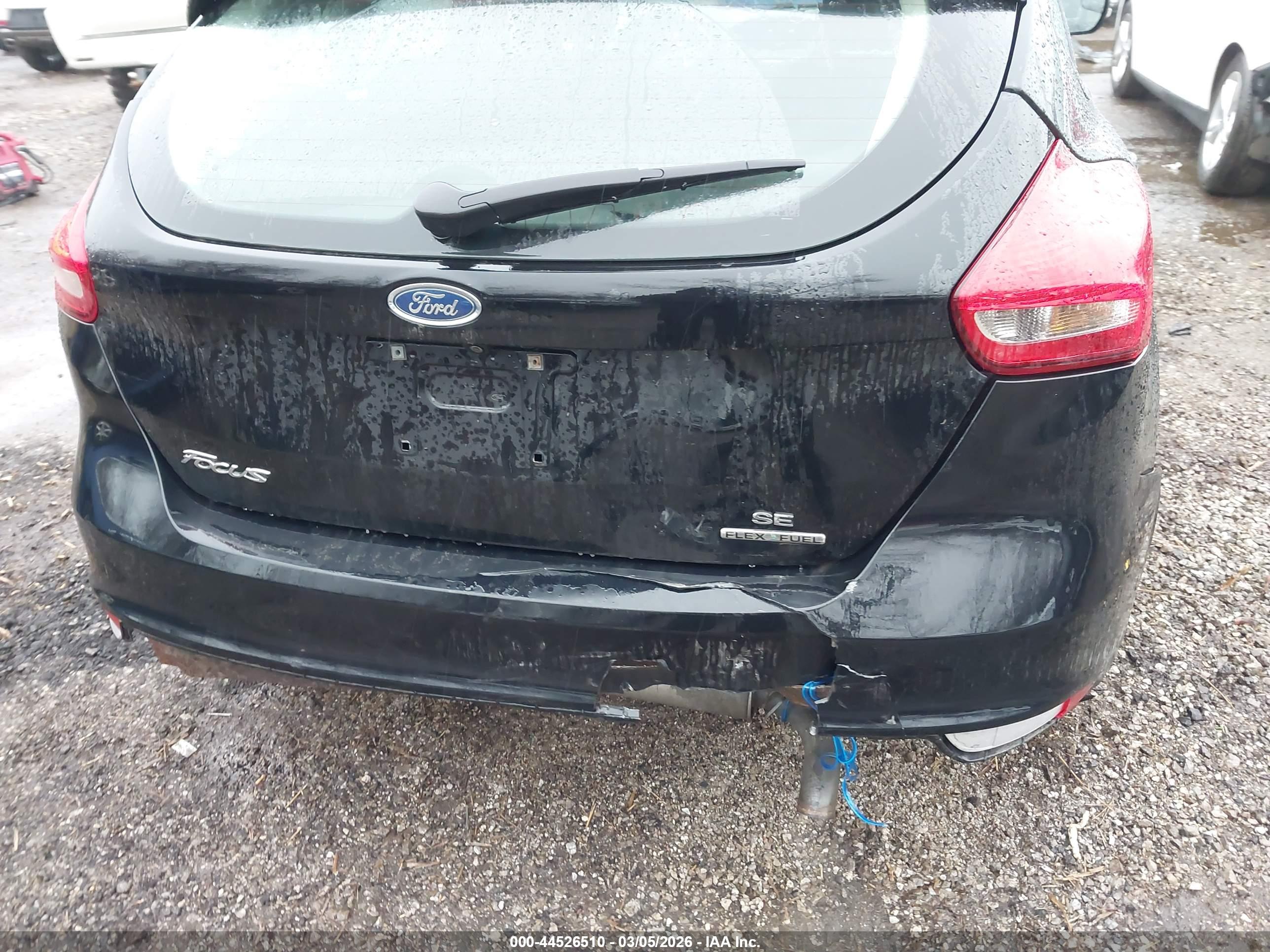 FORD FOCUS image 6