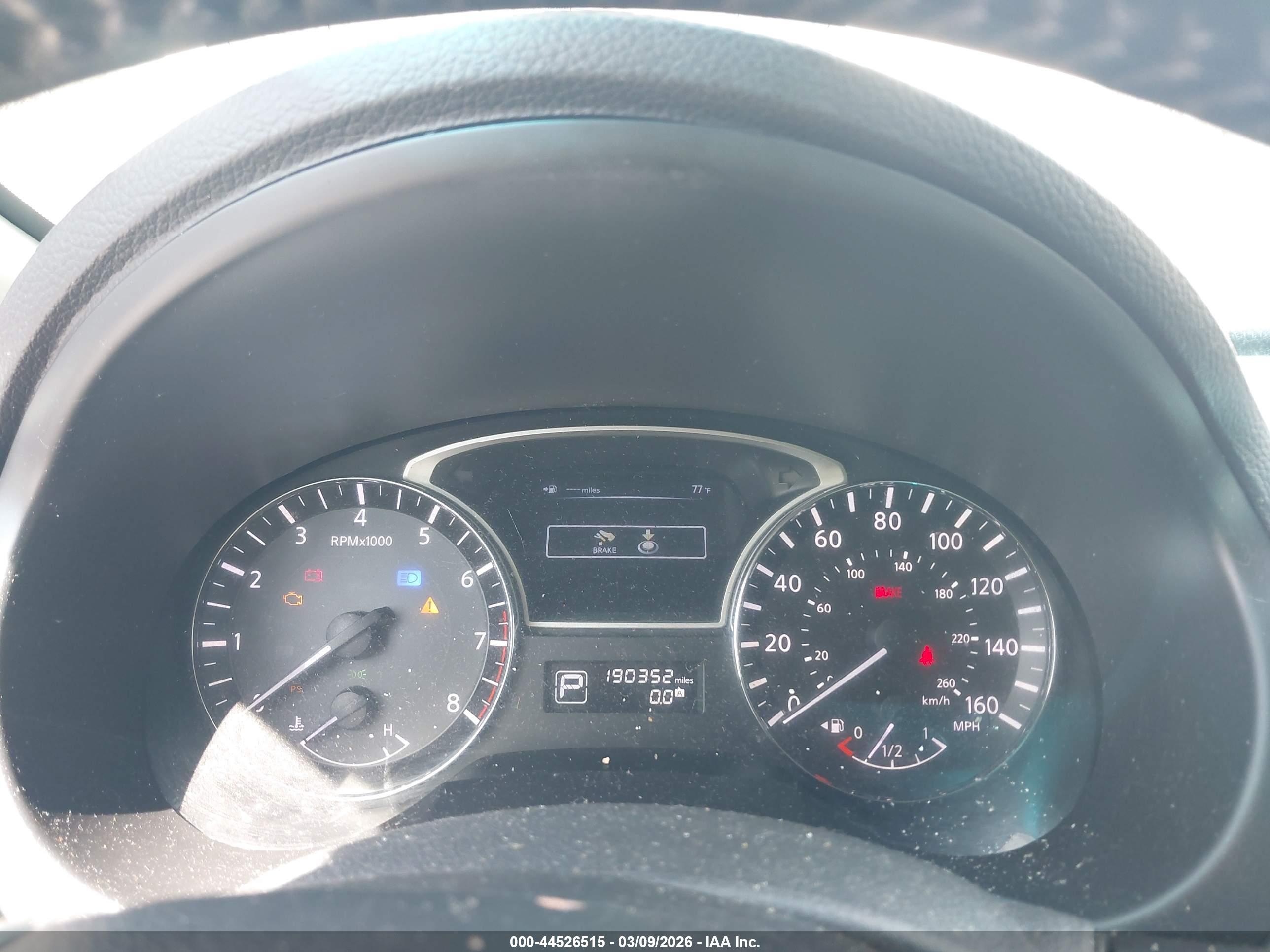 NISSAN ALTIMA image 7