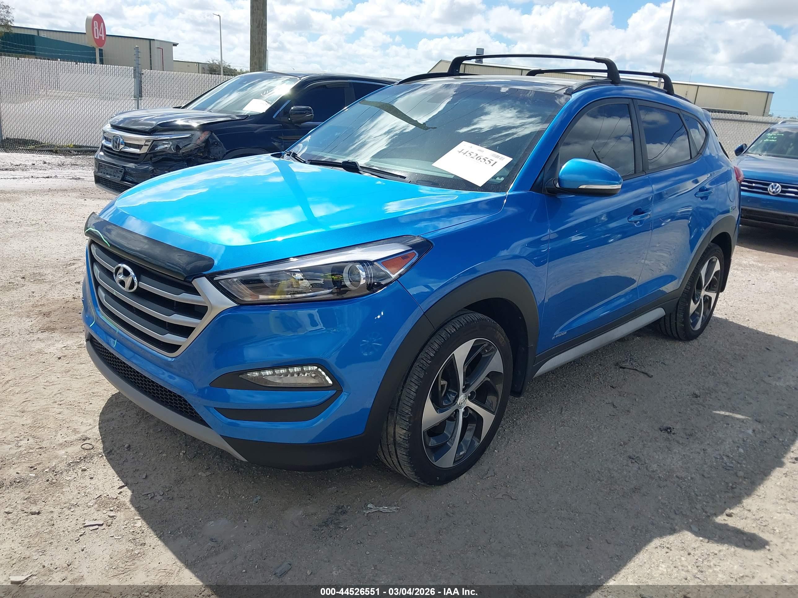 HYUNDAI TUCSON image 2