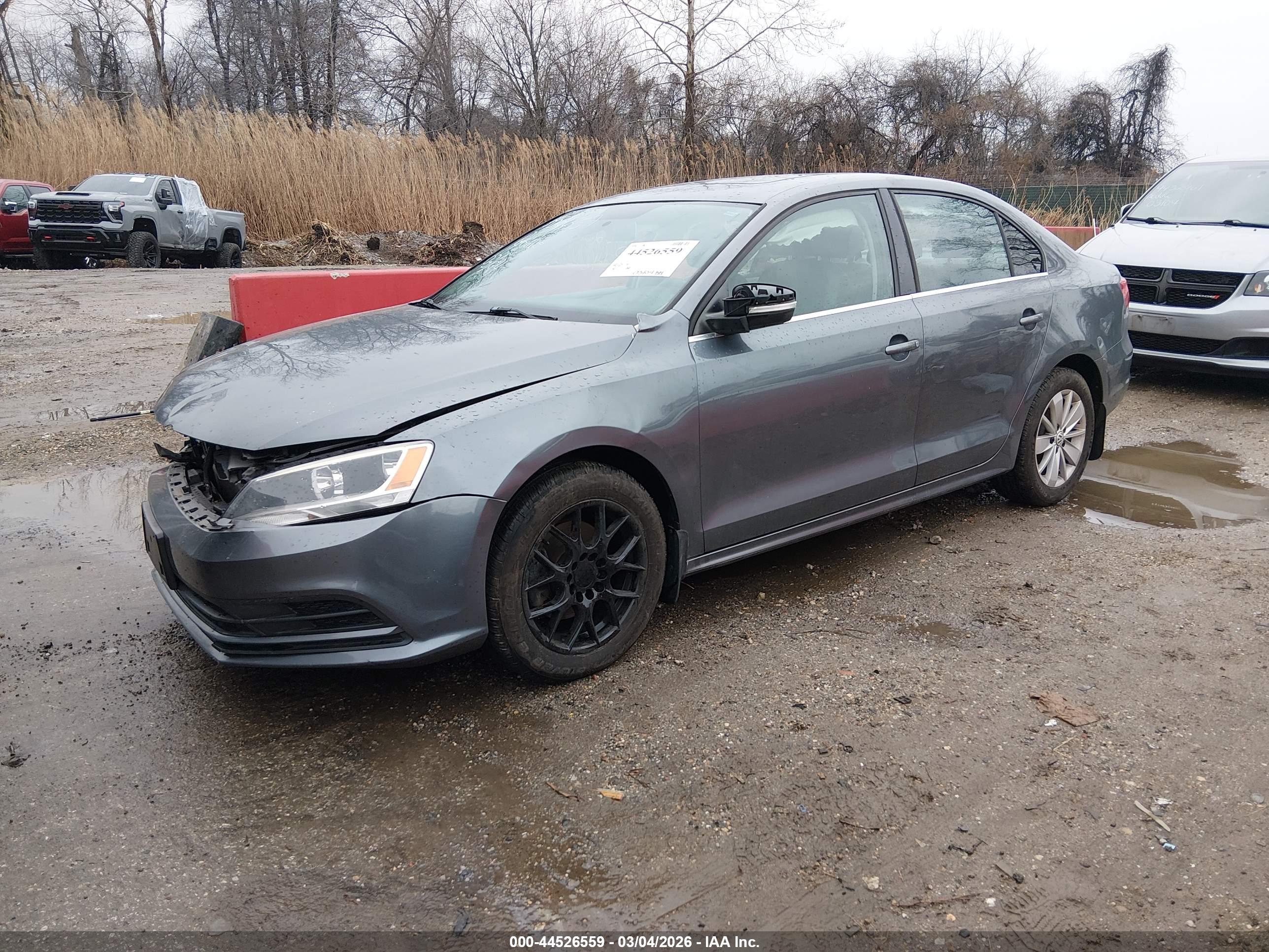 VOLKSWAGEN JETTA image 2