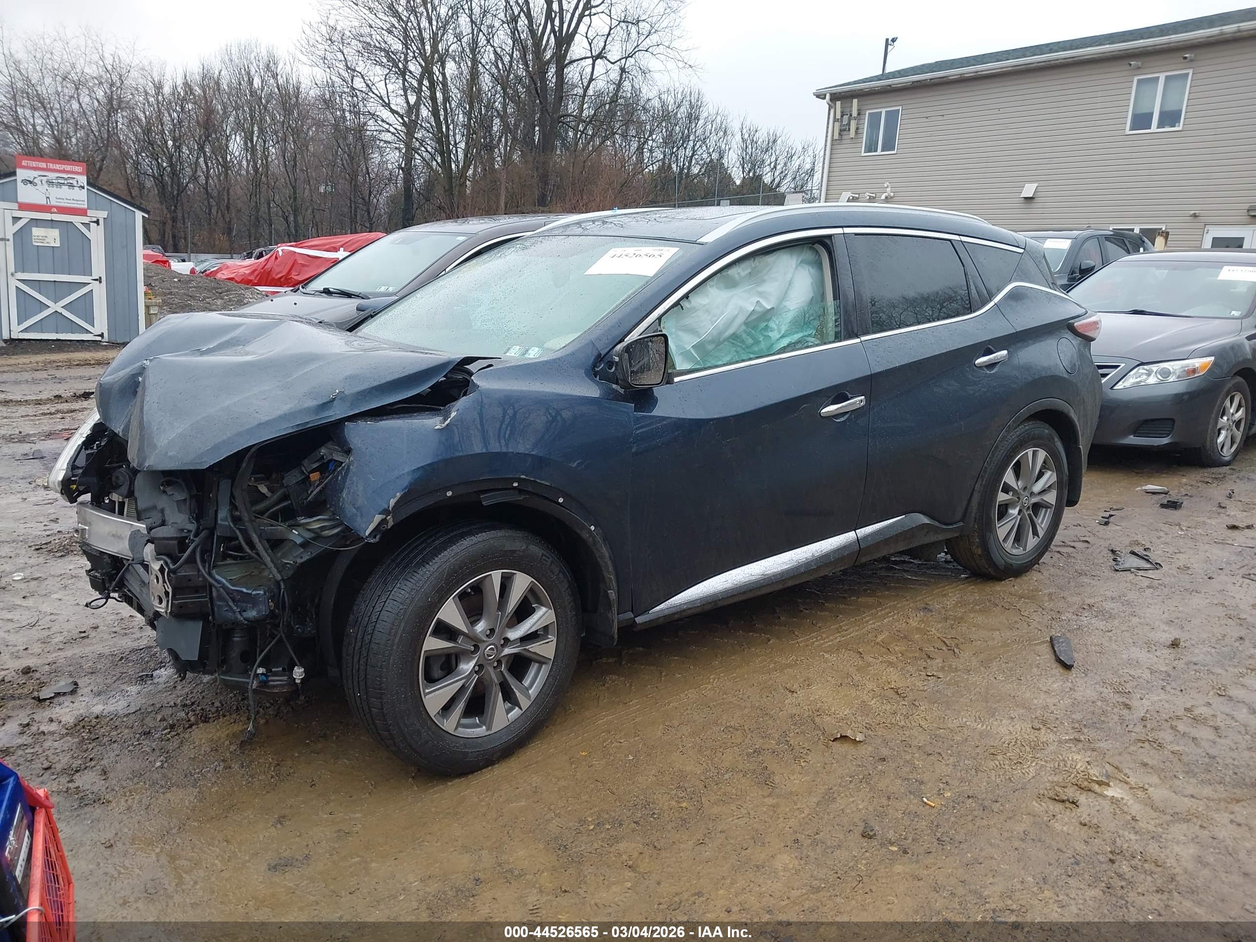 NISSAN MURANO image 2
