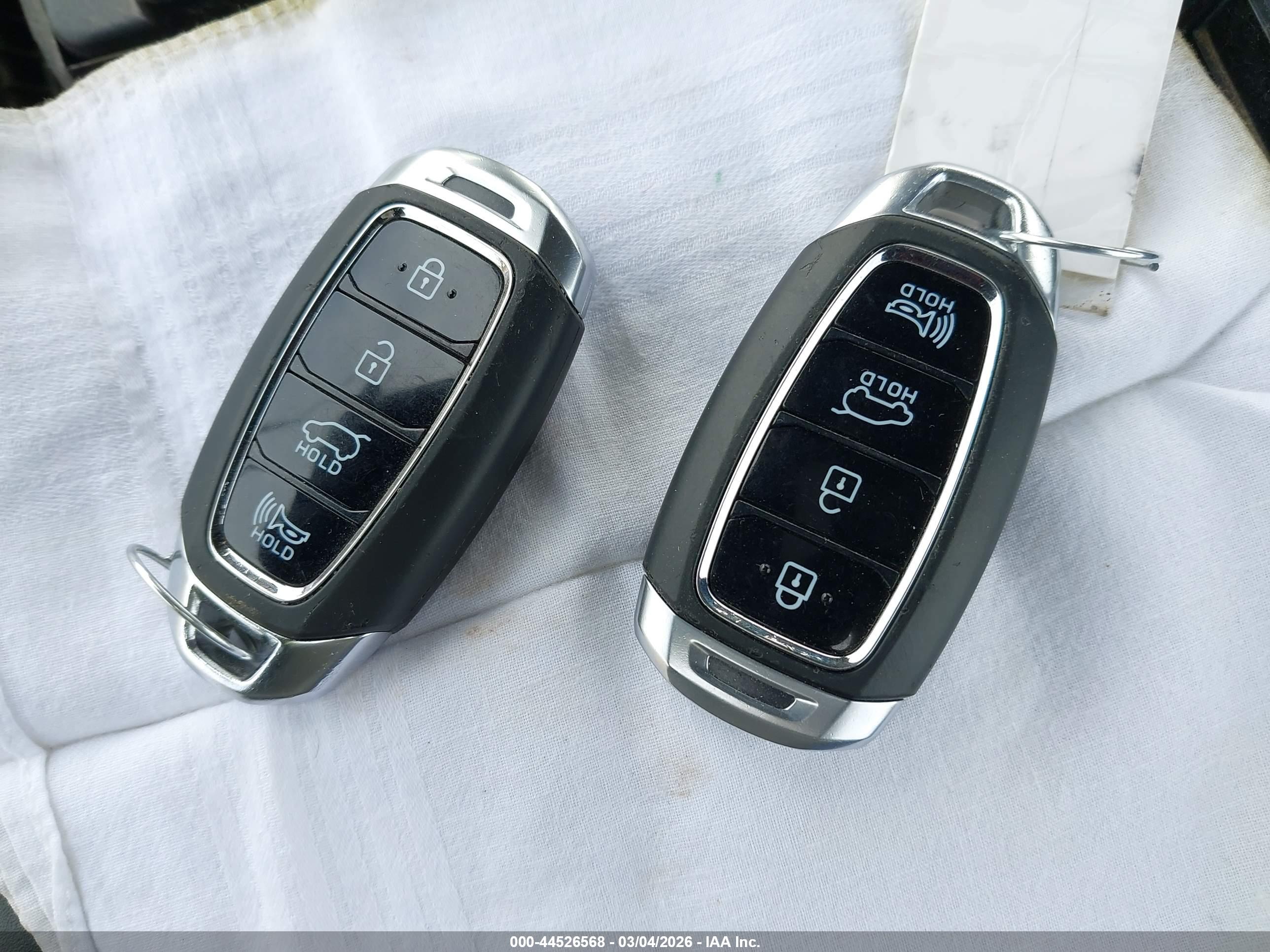 HYUNDAI ELANTRA image 11
