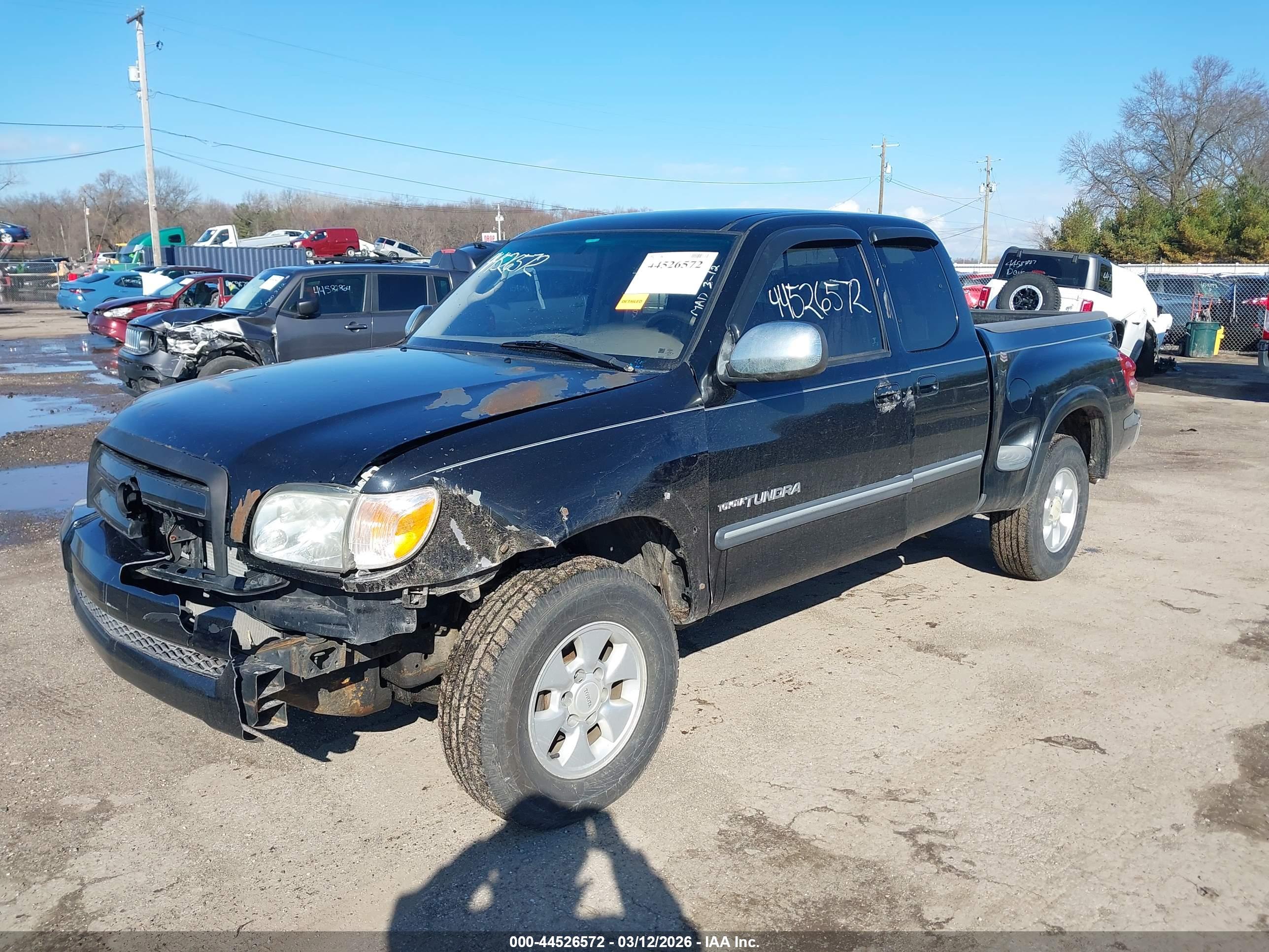 TOYOTA TUNDRA image 2