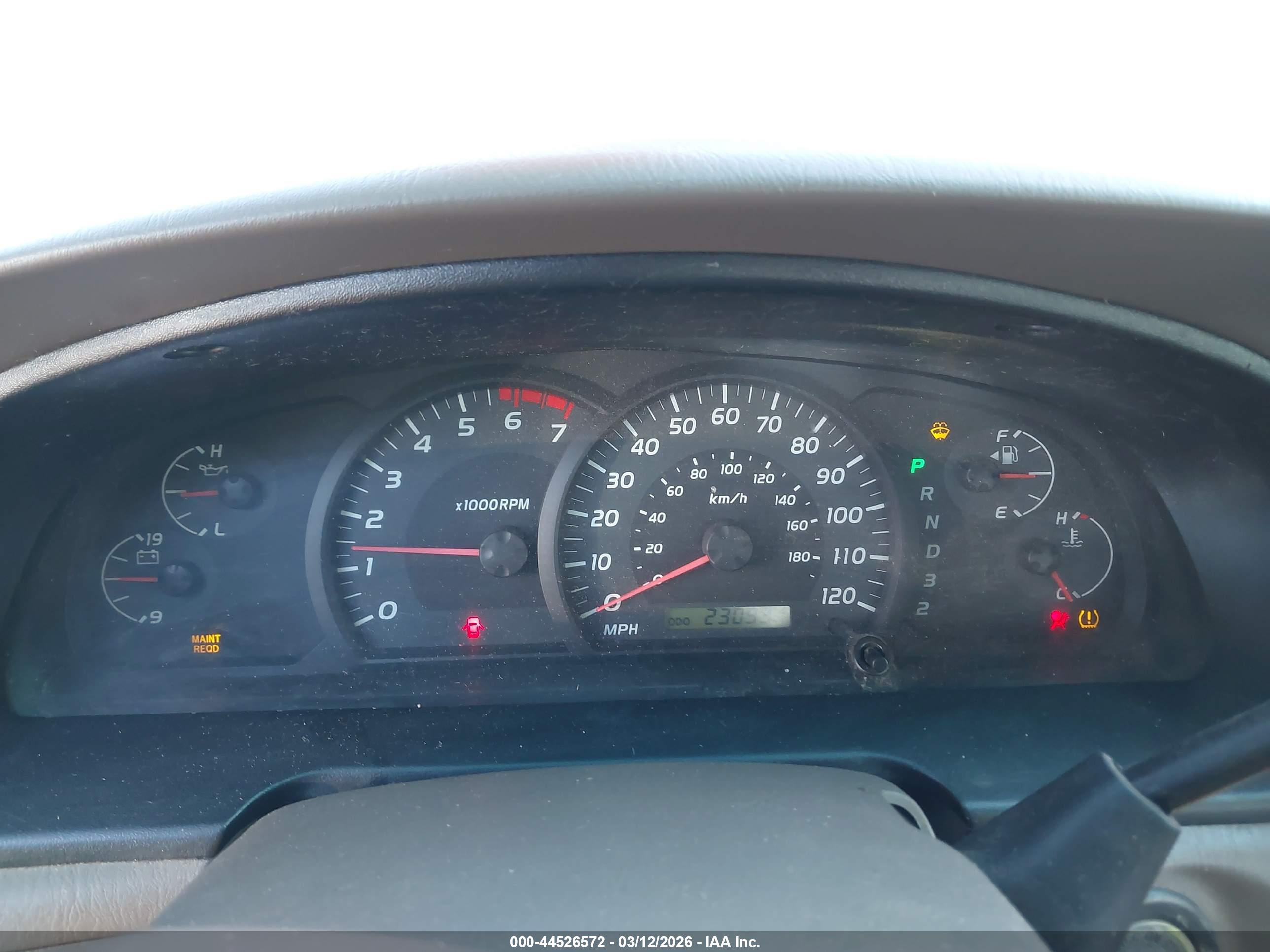 TOYOTA TUNDRA image 7