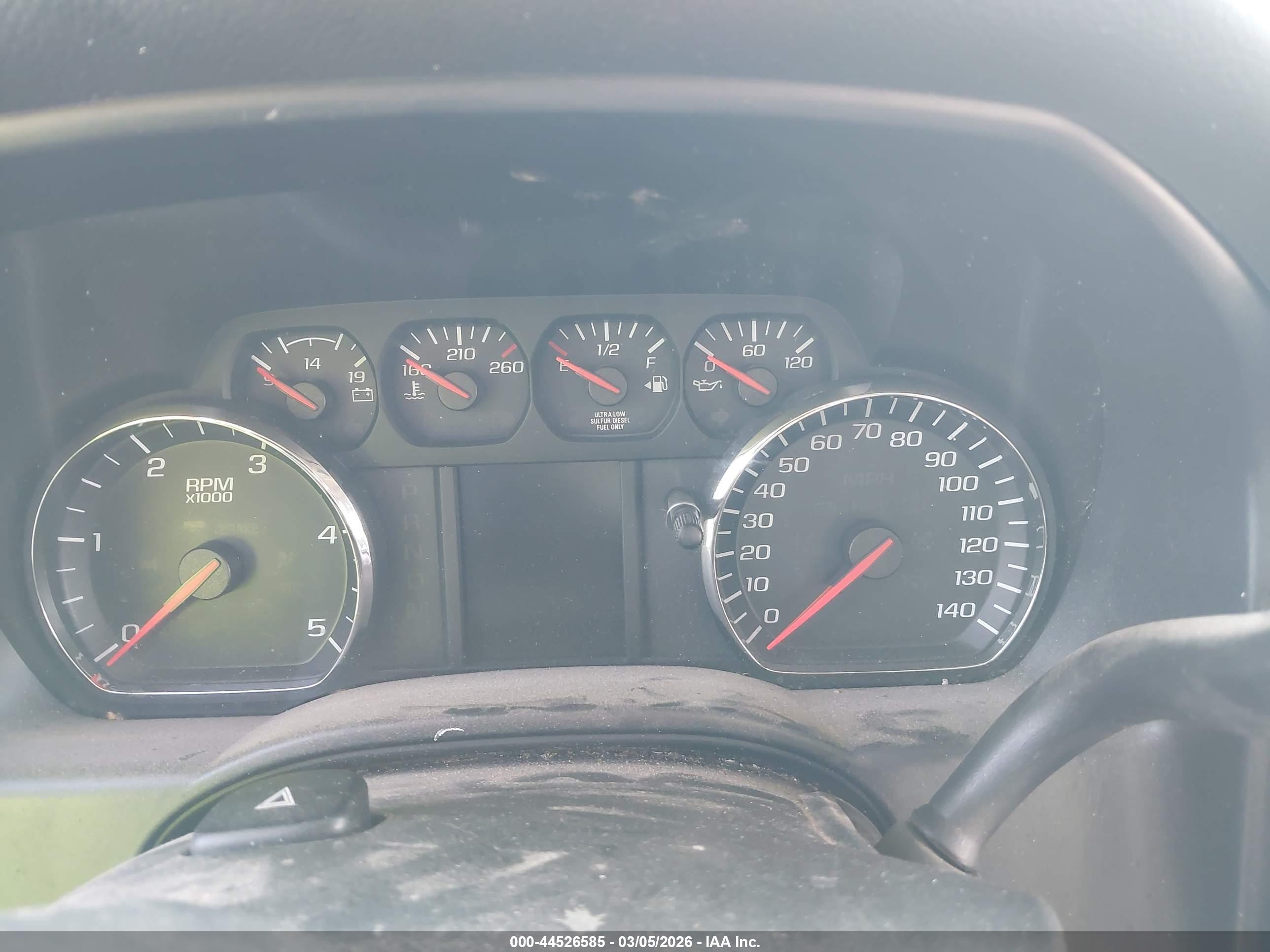 CHEVROLET SILVERADO image 7