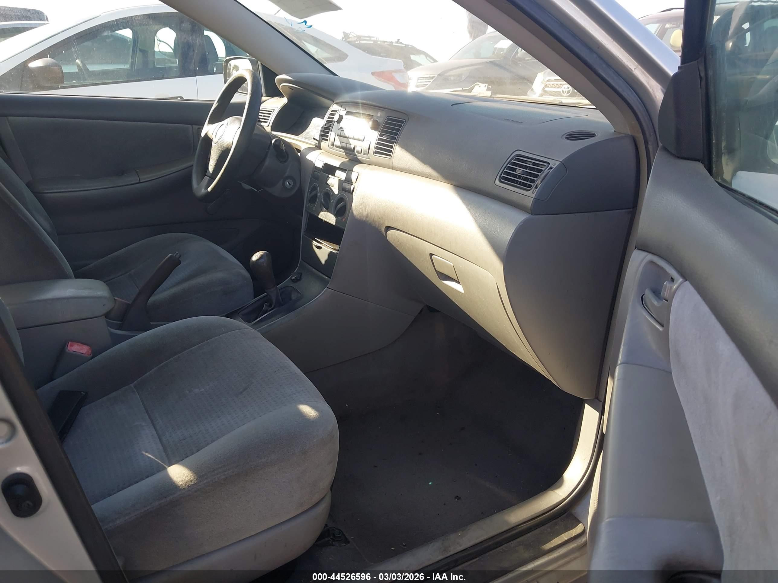TOYOTA COROLLA image 5