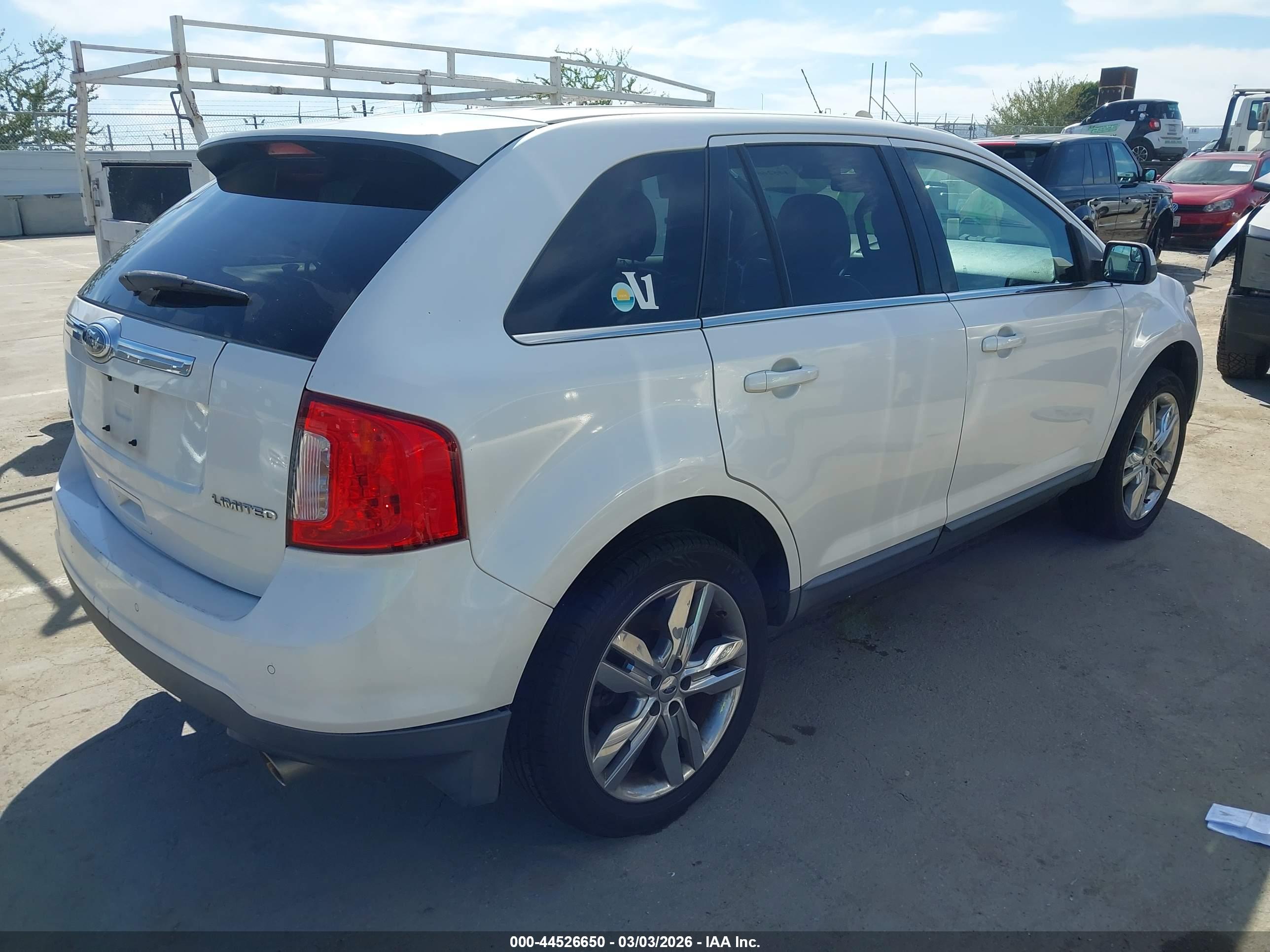 FORD EDGE image 4