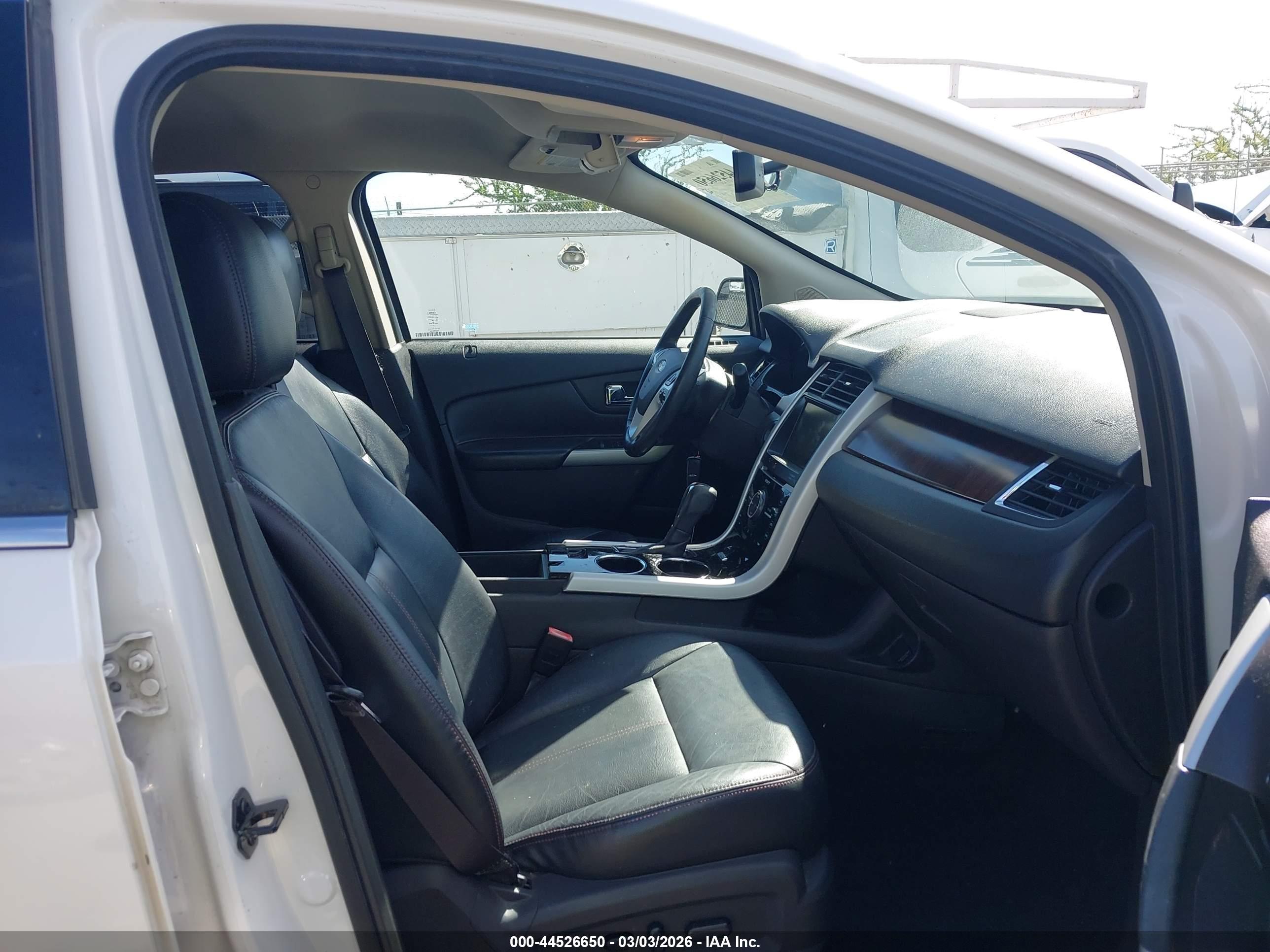 FORD EDGE image 5