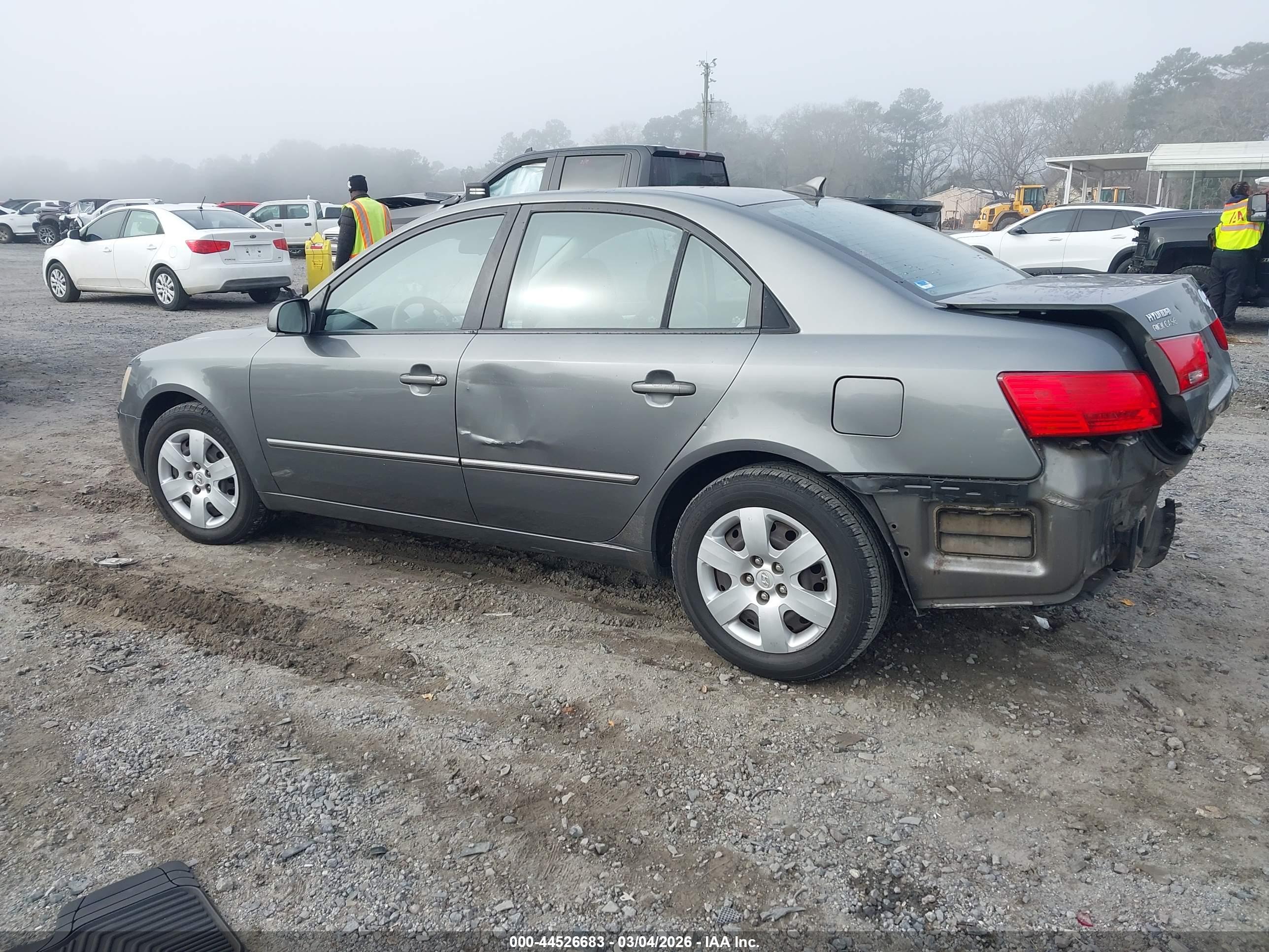 HYUNDAI SONATA image 3