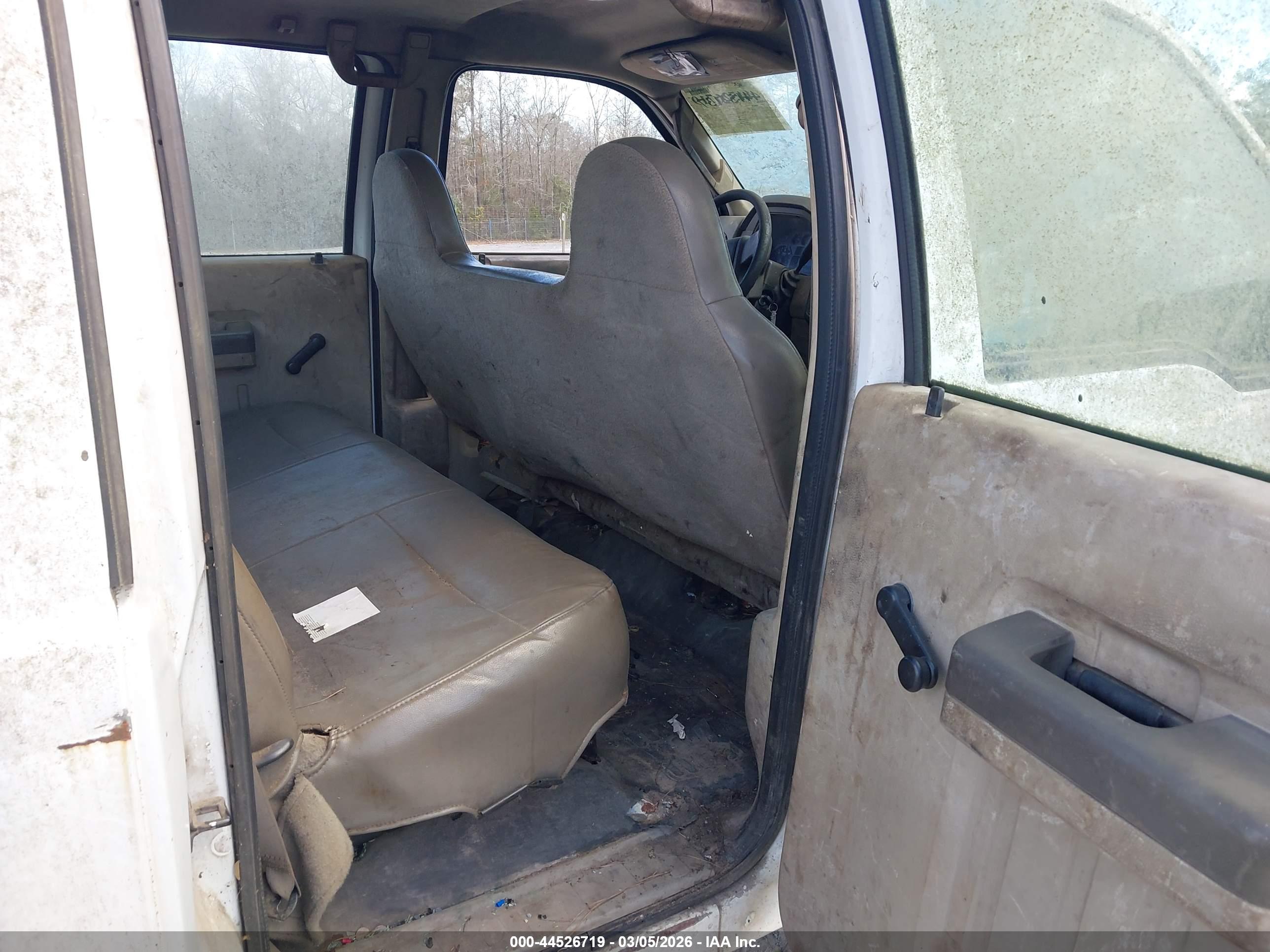 FORD F-250 image 8