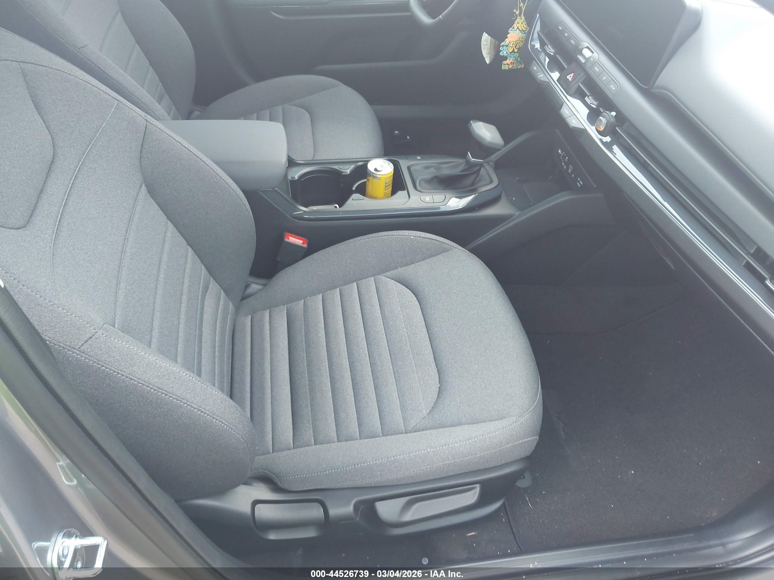 KIA K4 image 5