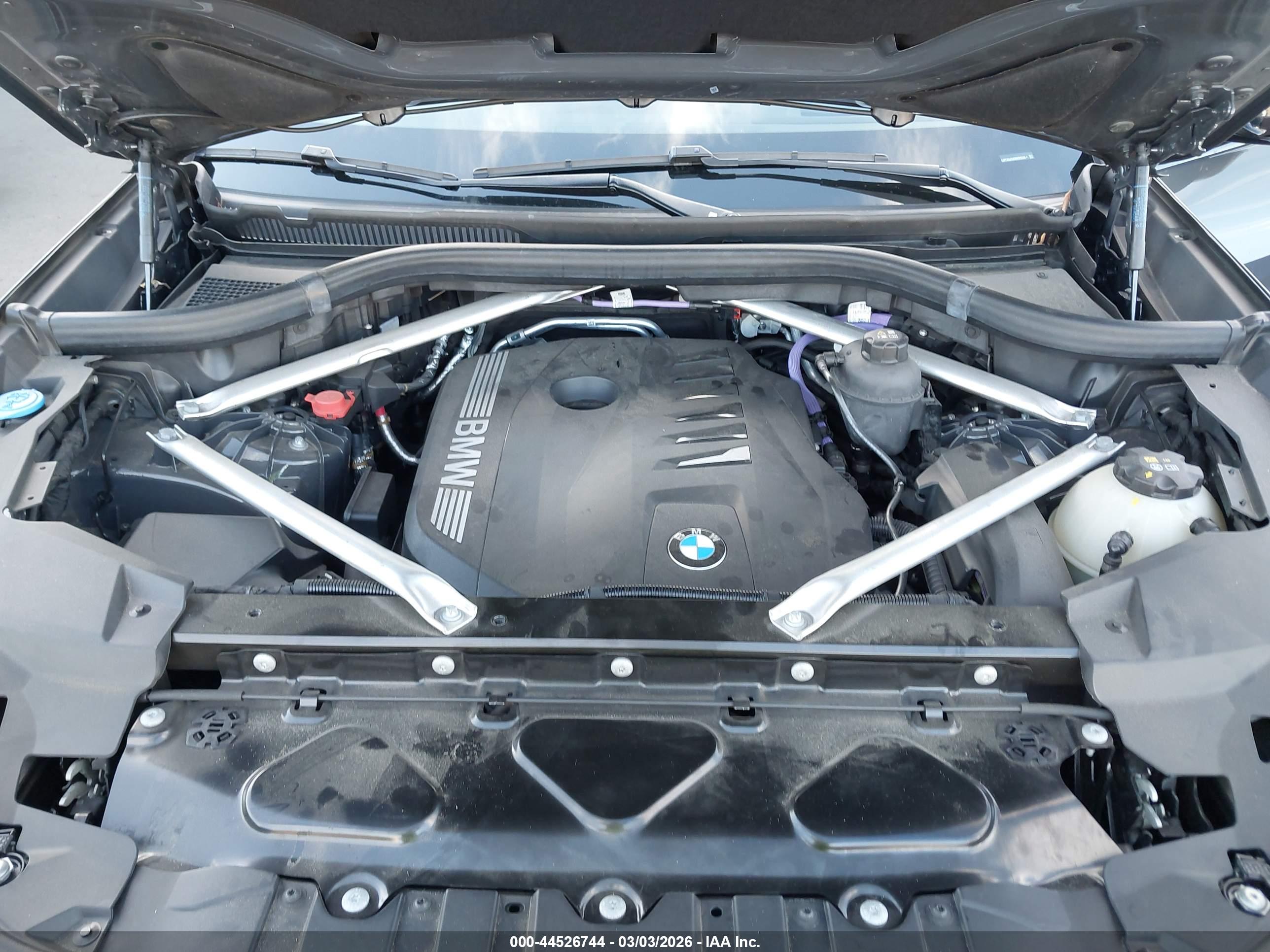 BMW X5 image 10