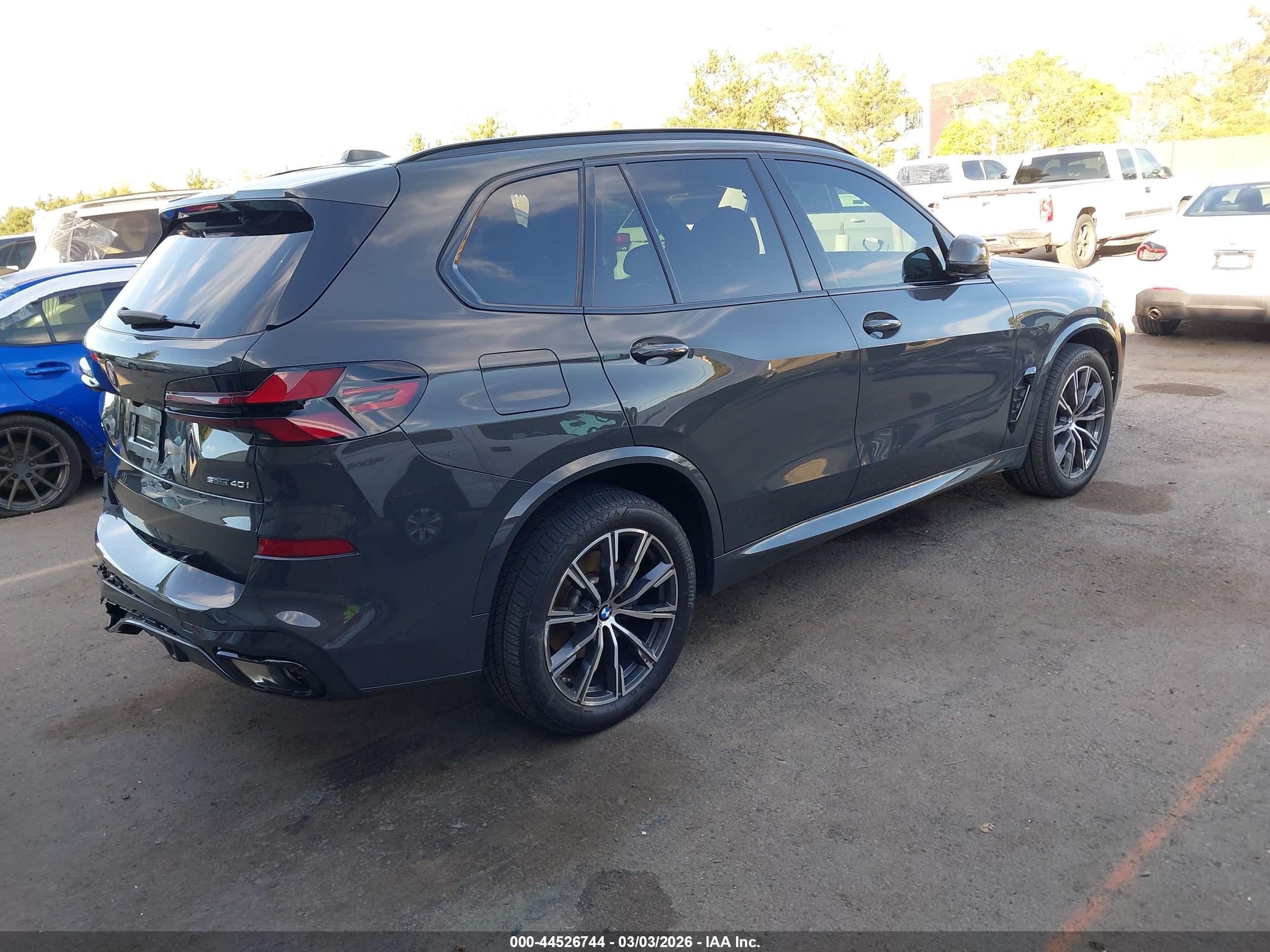 BMW X5 image 4