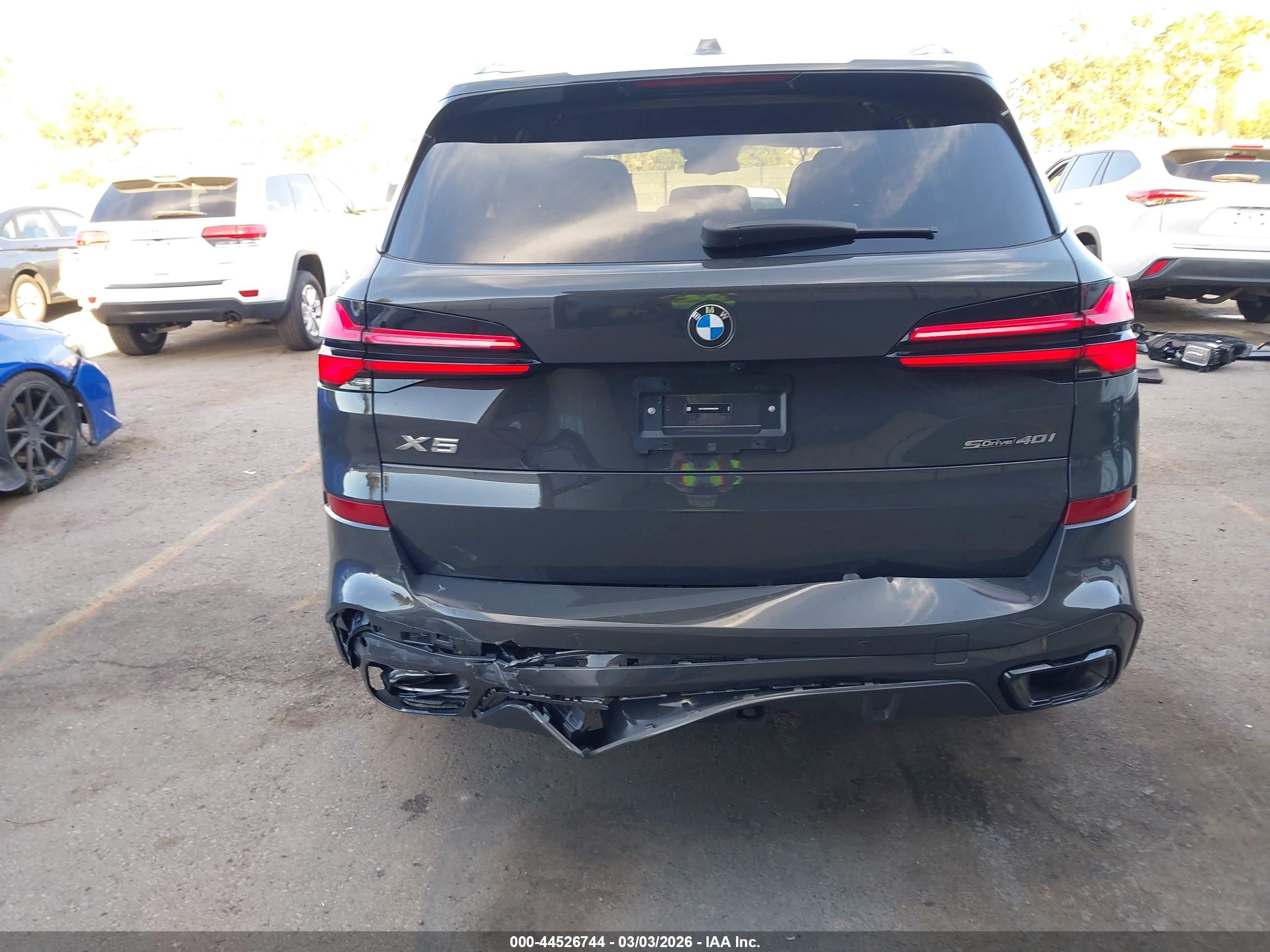 BMW X5 image 6