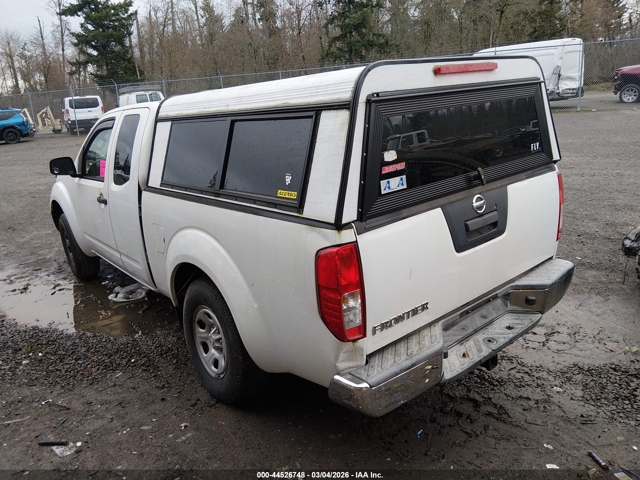 NISSAN FRONTIER image 3