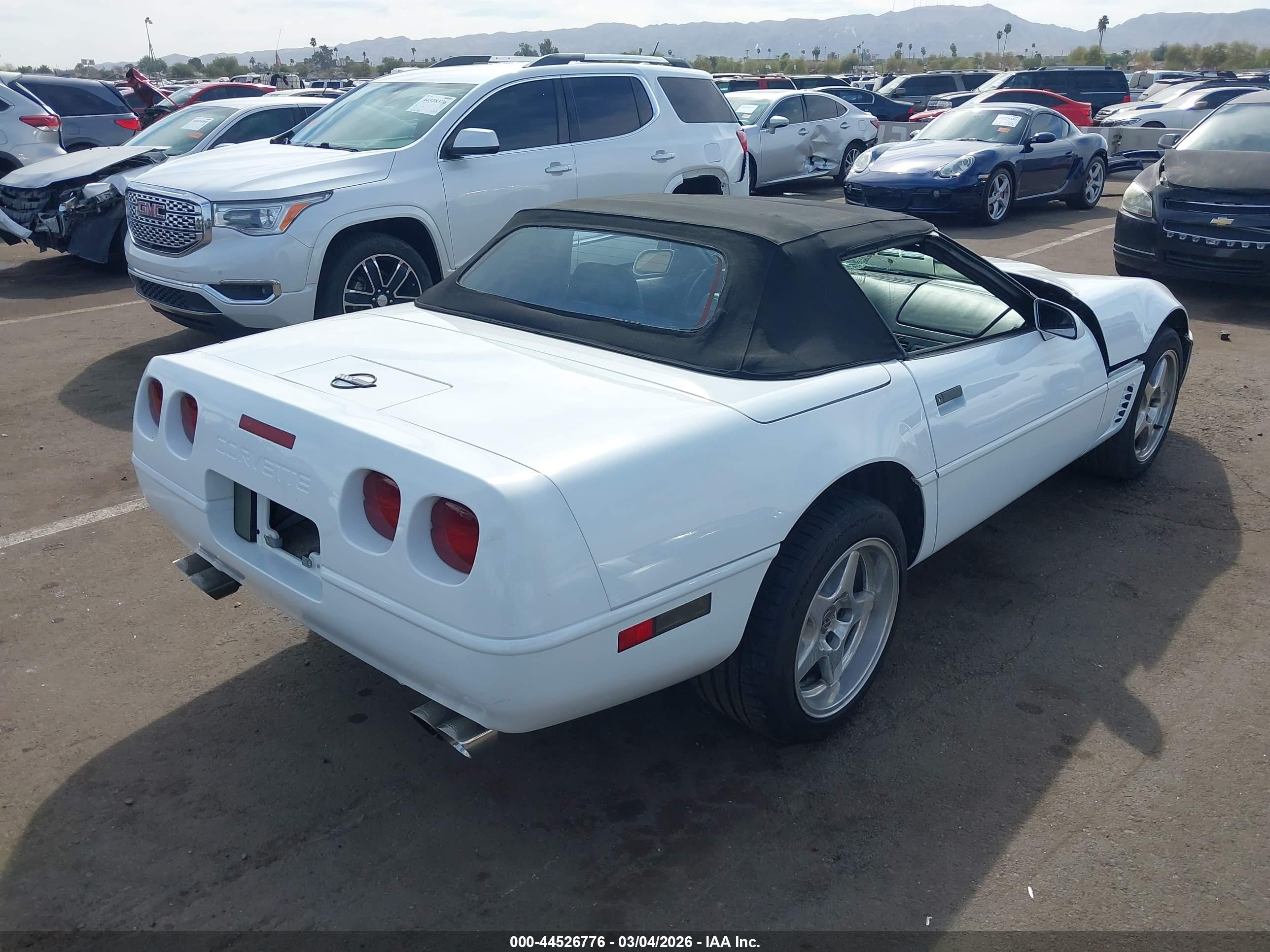 CHEVROLET CORVETTE image 4