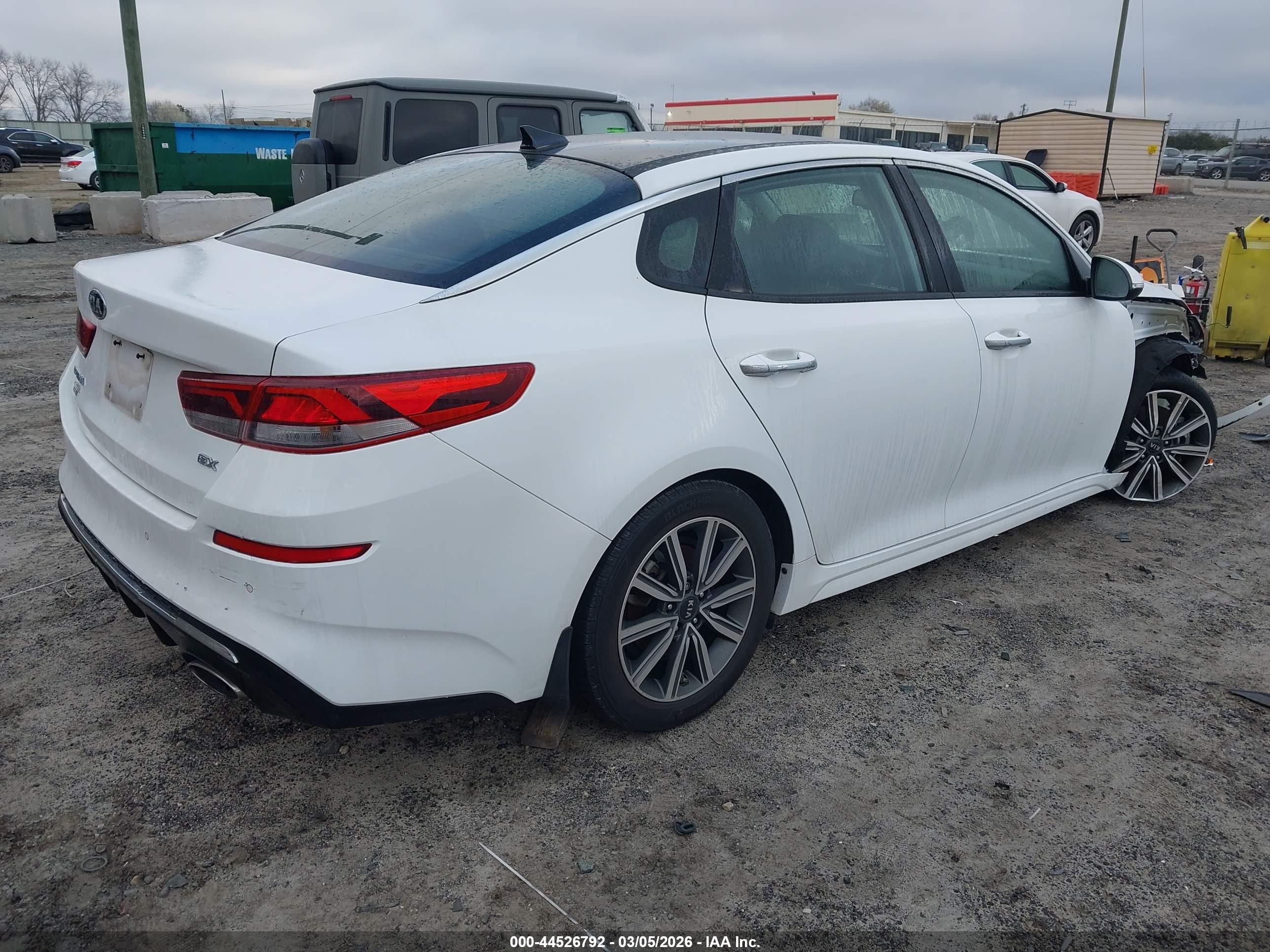 KIA OPTIMA image 4