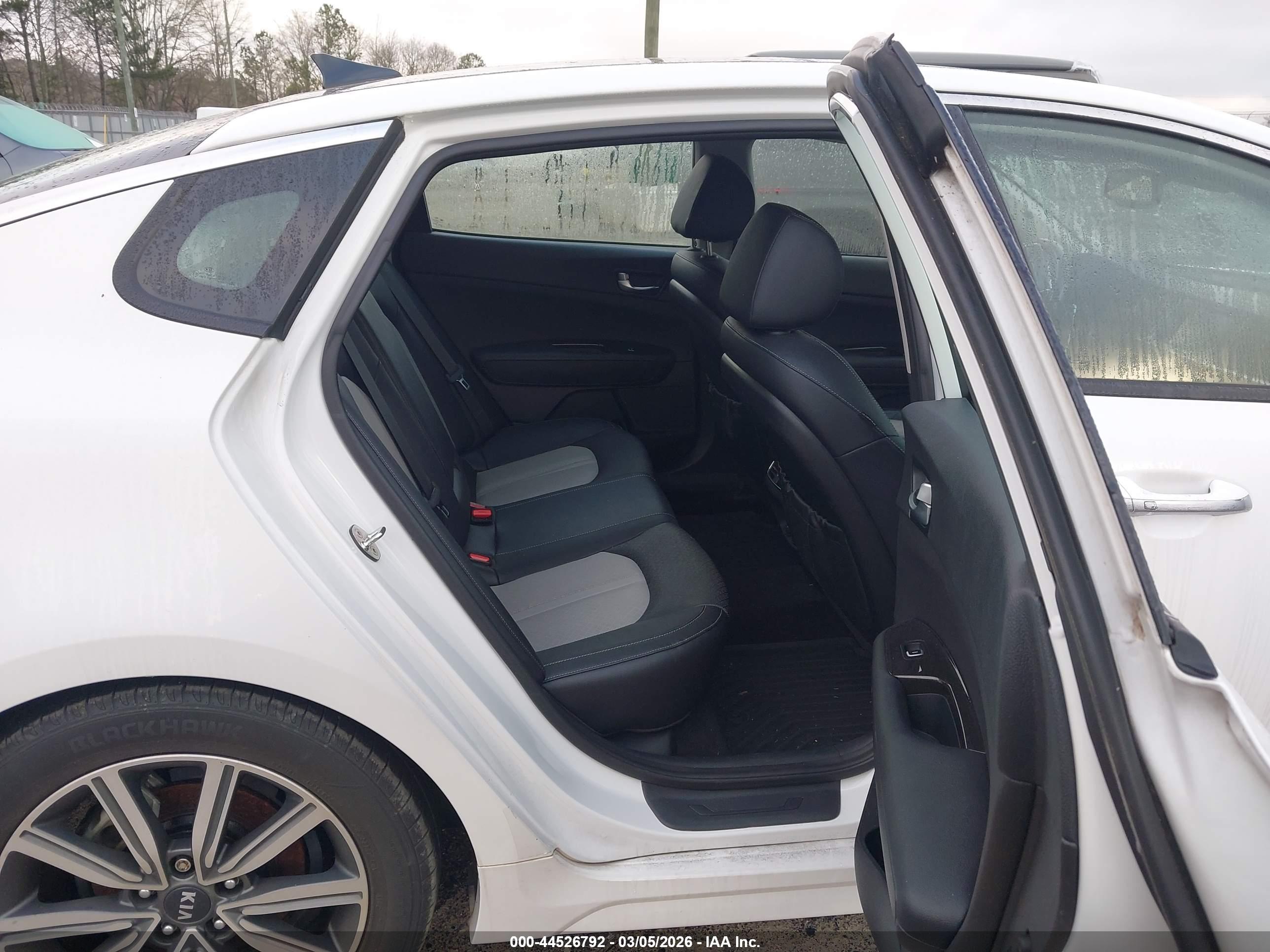 KIA OPTIMA image 8