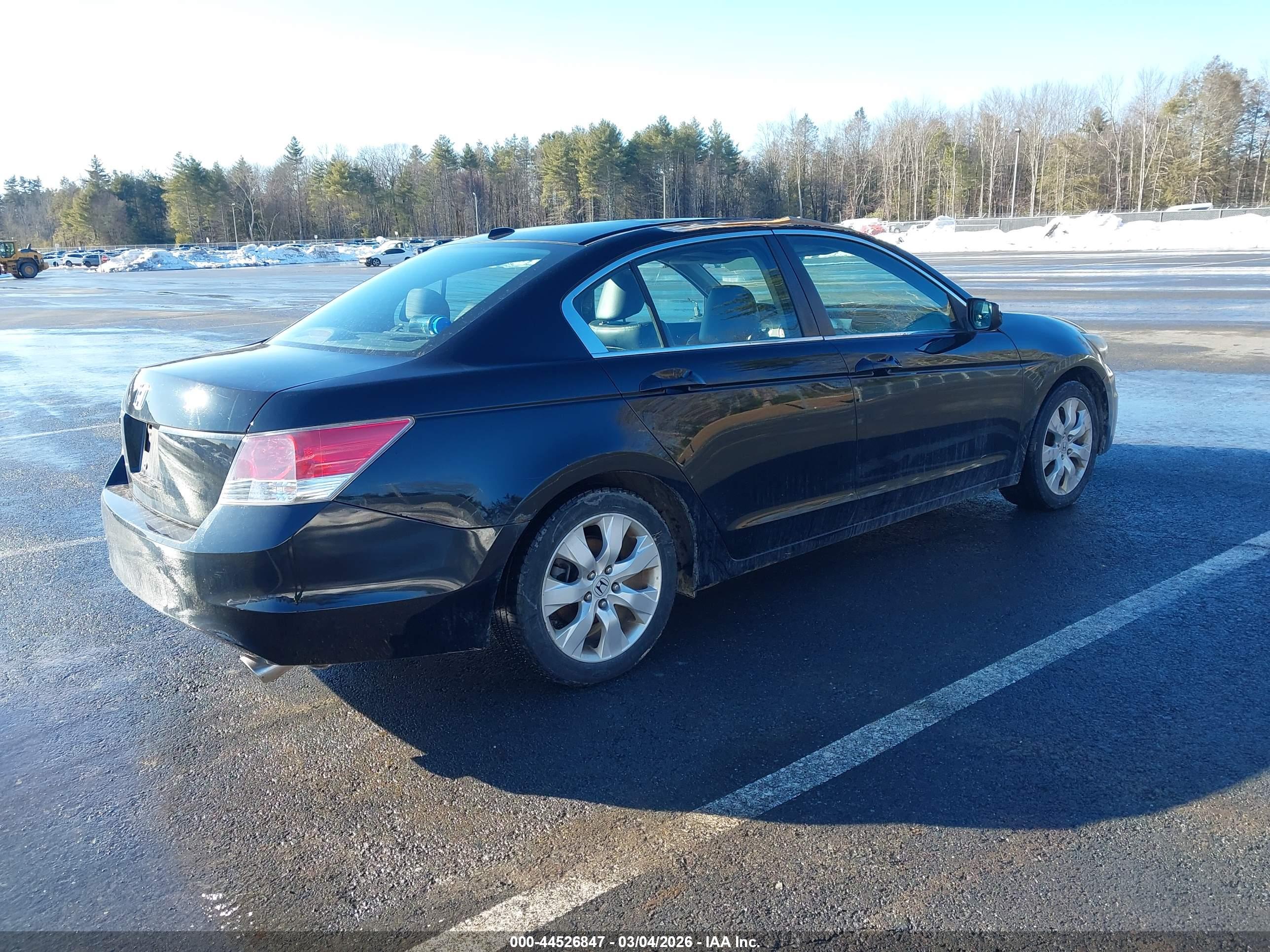 HONDA ACCORD image 4