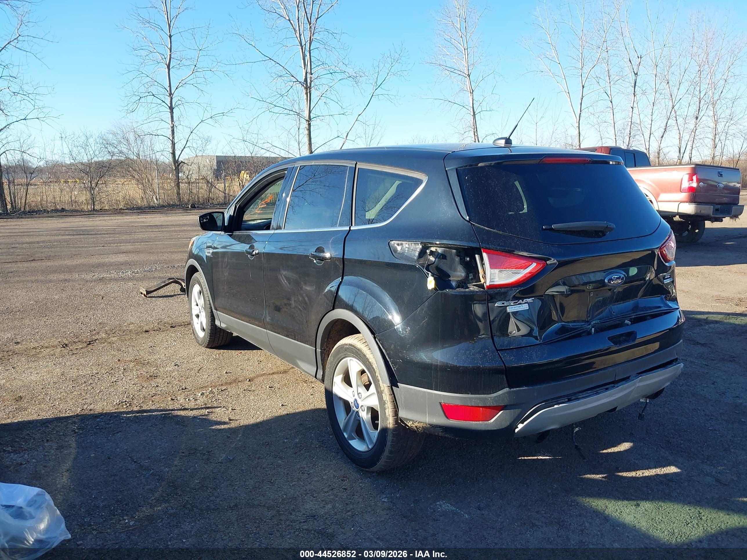FORD ESCAPE image 3