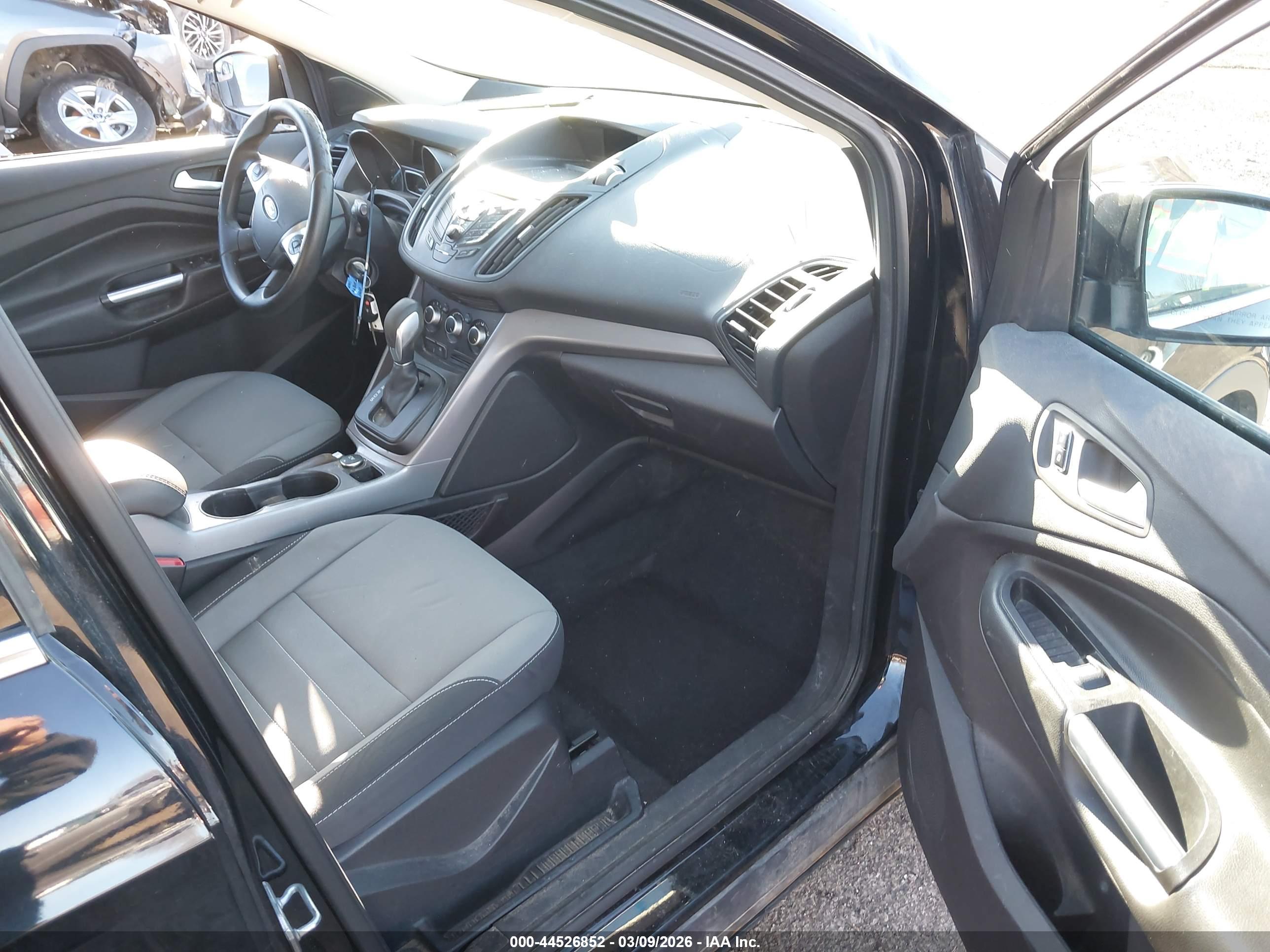 FORD ESCAPE image 5