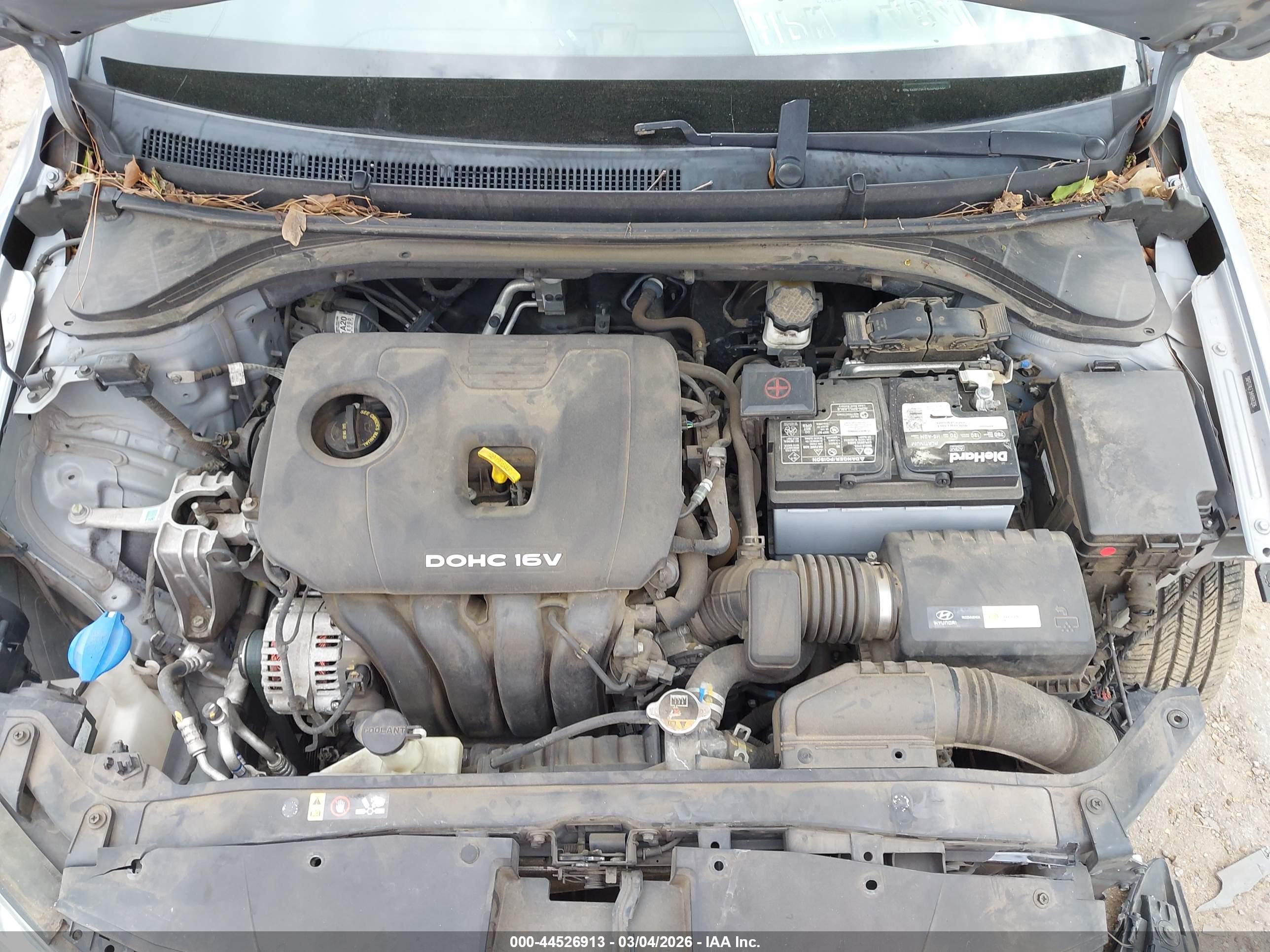 HYUNDAI ELANTRA image 10